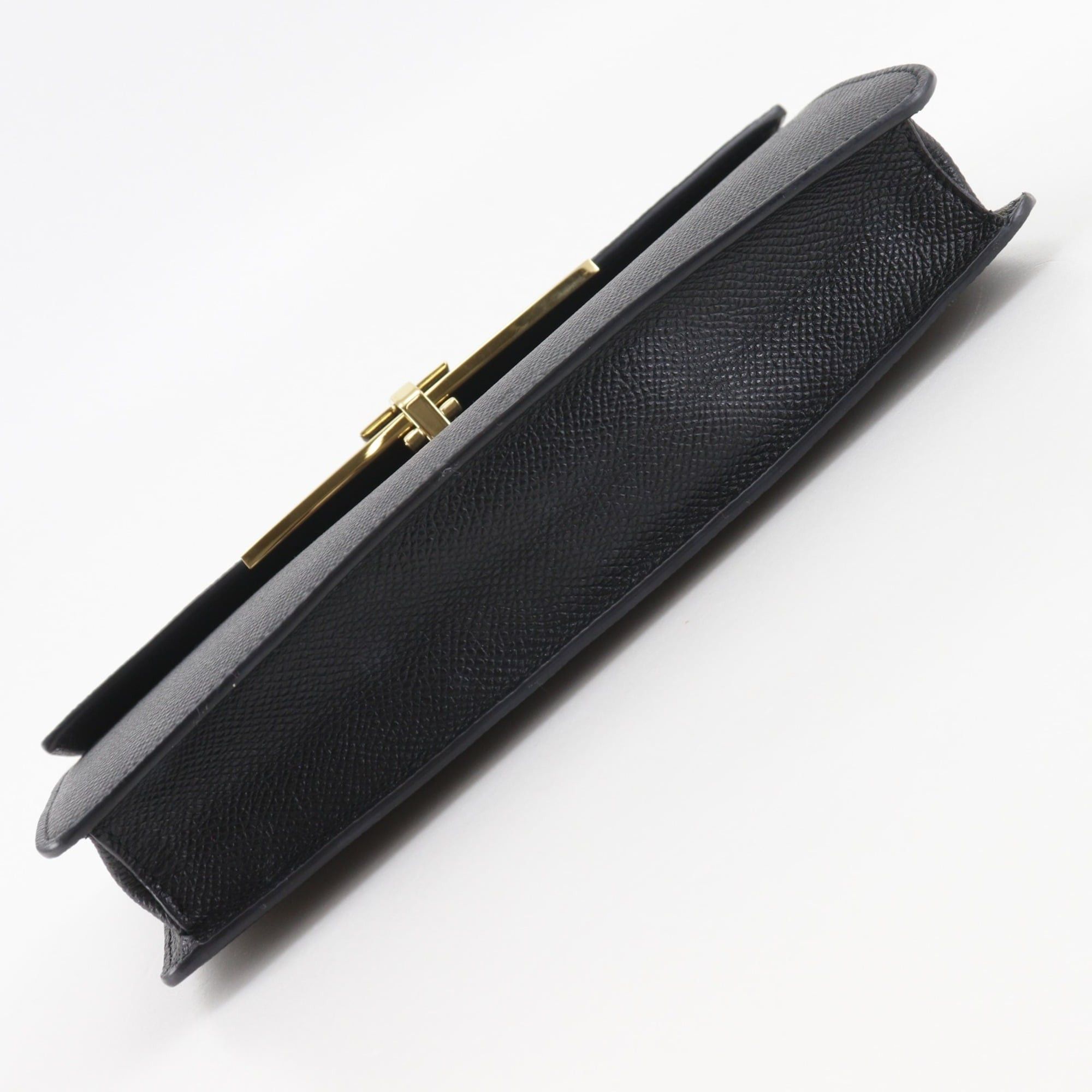 Salvatore Ferragamo Salvatore Ferragamo Gancini Shoulder Bag, Chain 2-Way Clutch, Leather, Black, Flap, Women's Size ONE SIZE - 9 Thumbnail