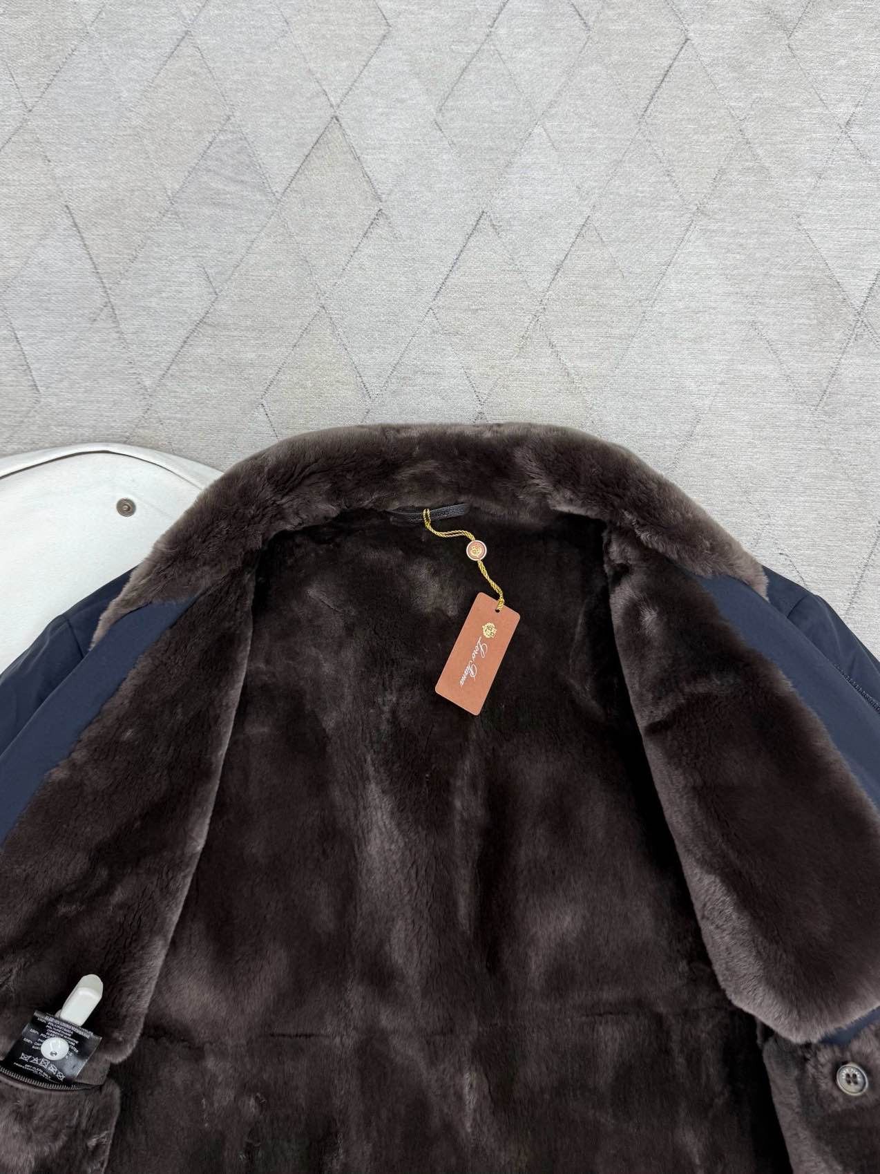 Loro Piana Loro Piana Sebring Fur Lined Coat Size M Size US M / EU 48-50 / 2 - 5 Thumbnail
