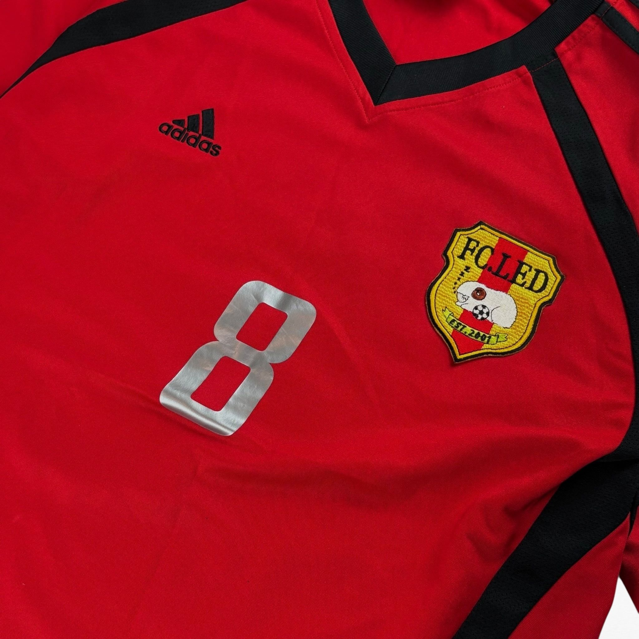 Adidas Adidas 00s Shirt Size M Size US M / EU 48-50 / 2 - 3 Thumbnail