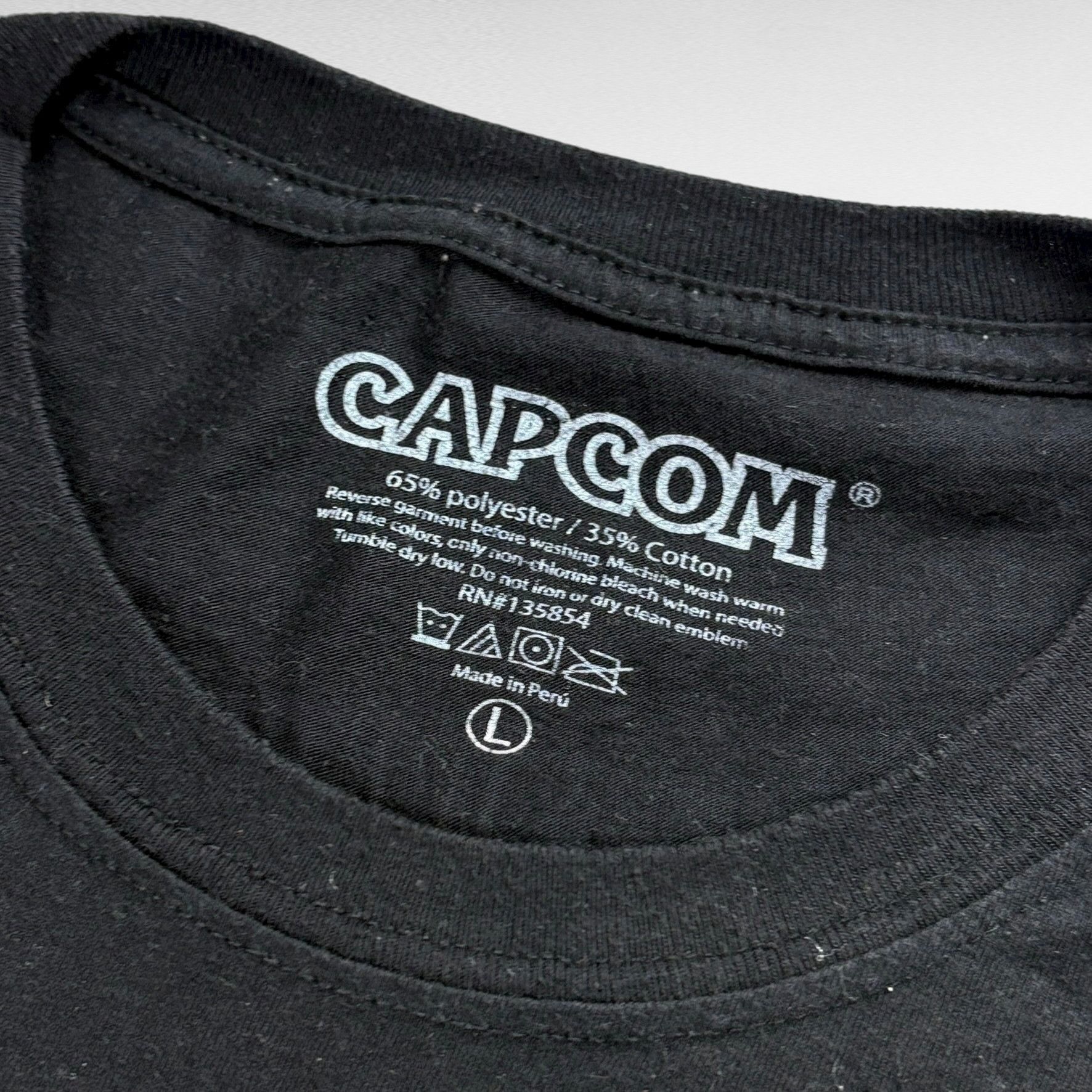 Vintage CAPCOM T-Shirt Black Size L Size US L / EU 52-54 / 3 - 4 Thumbnail