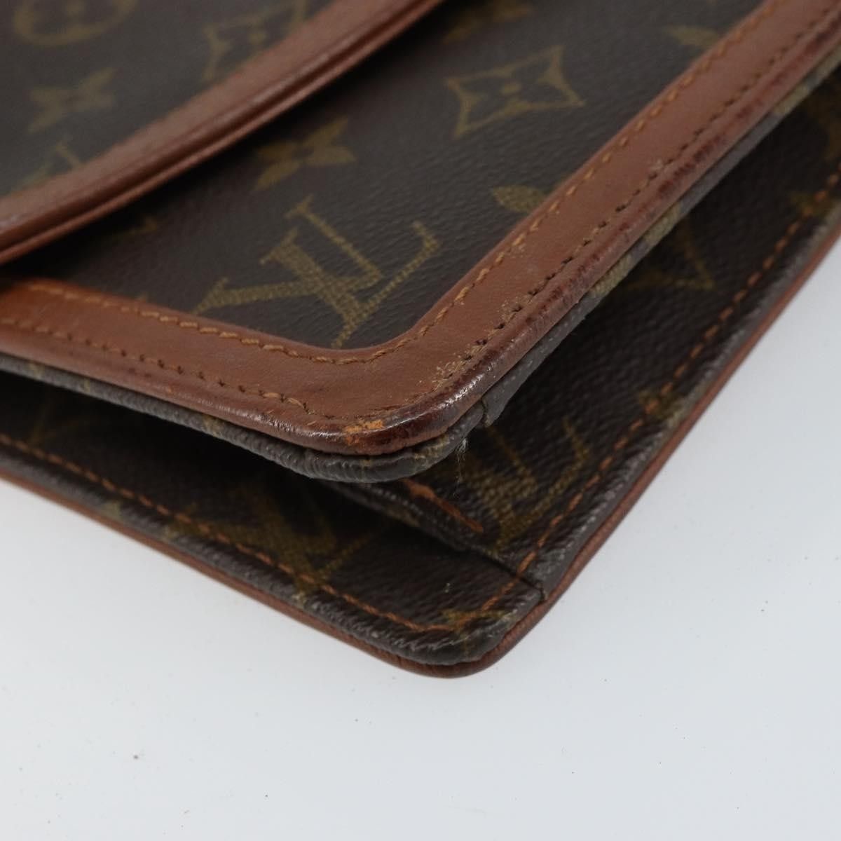 Louis Vuitton Louis Vuitton Dame Pochette Monogram Canvas Size ONE SIZE - 9 Thumbnail