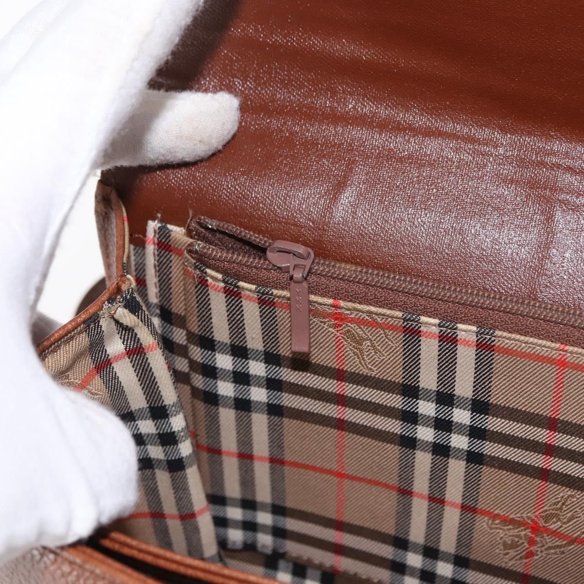 Burberry Burberry Vintage Leather Size ONE SIZE - 22 Thumbnail