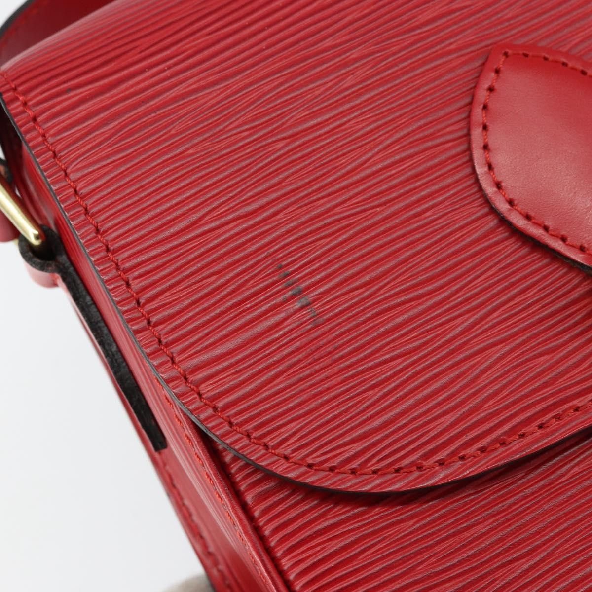 Louis Vuitton Louis Vuitton Saint Cloud Handbag Epi Leather Size ONE SIZE - 17 Thumbnail