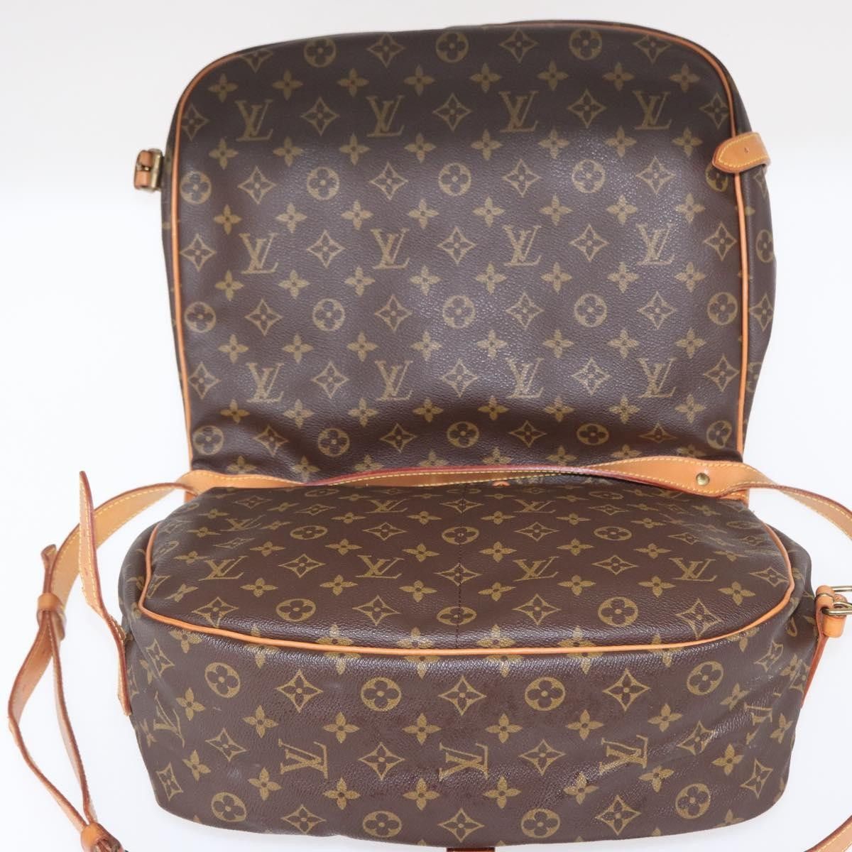 Louis Vuitton Louis Vuitton Saumur Handbag Monogram Canvas Size ONE SIZE - 15 Thumbnail