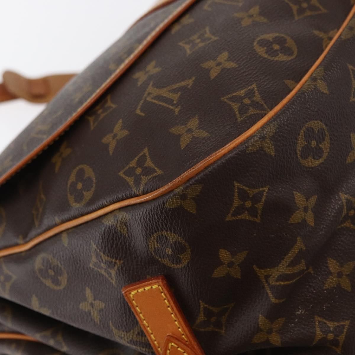 Louis Vuitton Louis Vuitton Saumur Handbag Monogram Canvas Size ONE SIZE - 9 Thumbnail