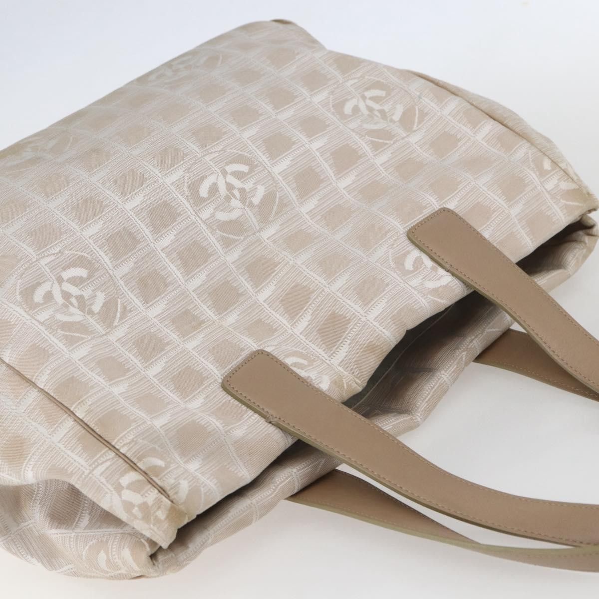 Chanel Chanel Travel Line Tote Nylon Size ONE SIZE - 16 Thumbnail