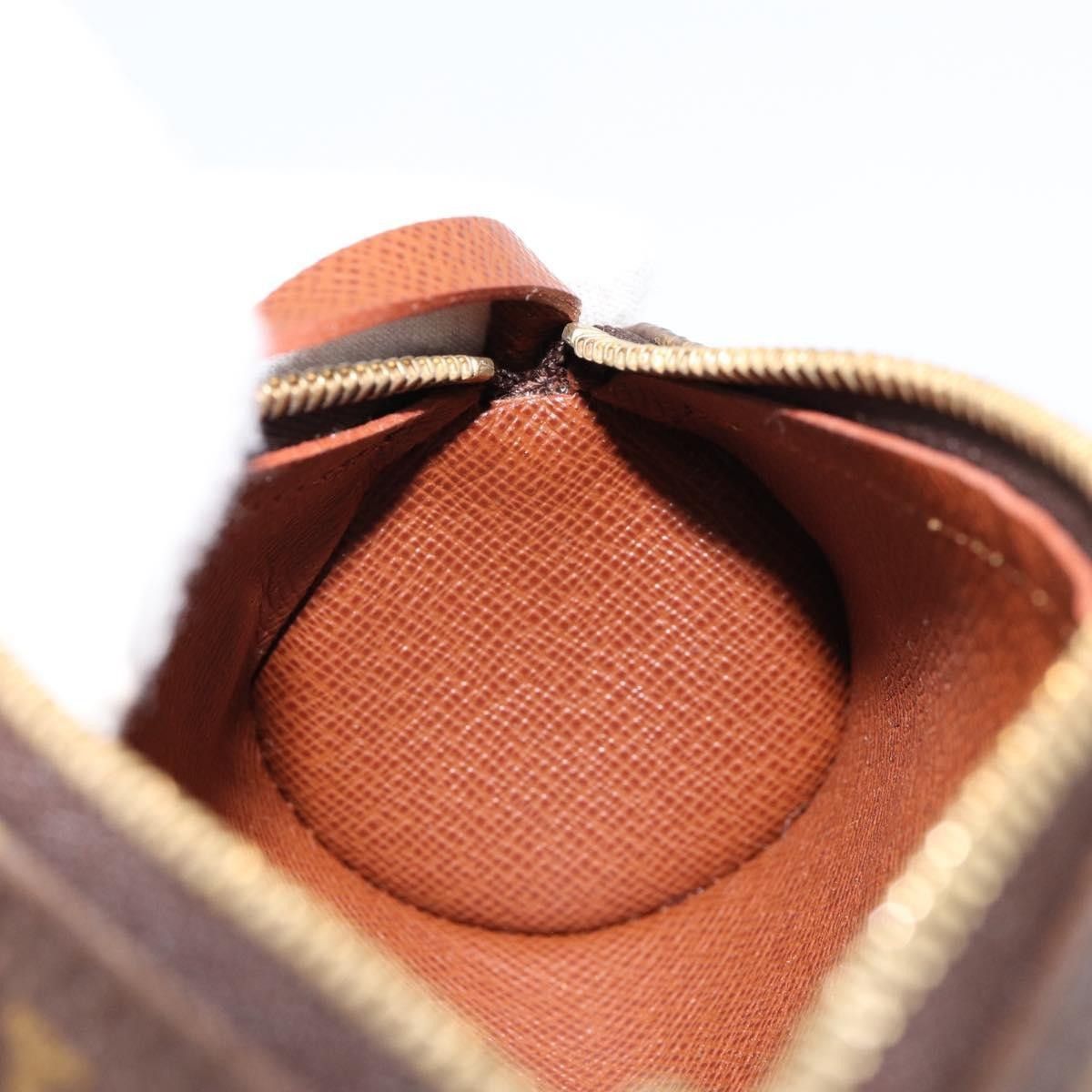 Louis Vuitton Louis Vuitton Papillon Pochette Monogram Canvas Size ONE SIZE - 18 Thumbnail