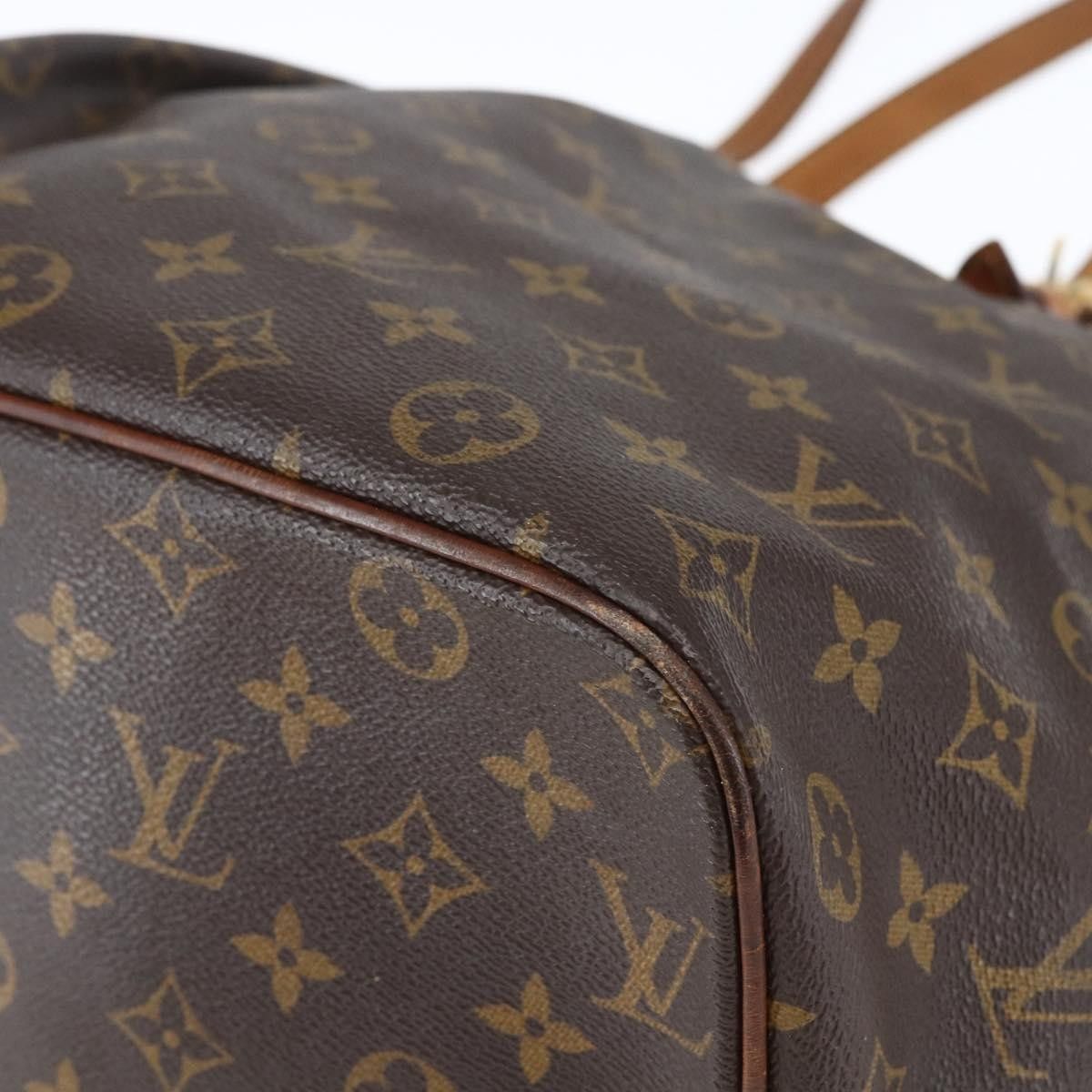 Louis Vuitton Louis Vuitton Palermo Handbag Monogram Canvas Size ONE SIZE - 9 Thumbnail