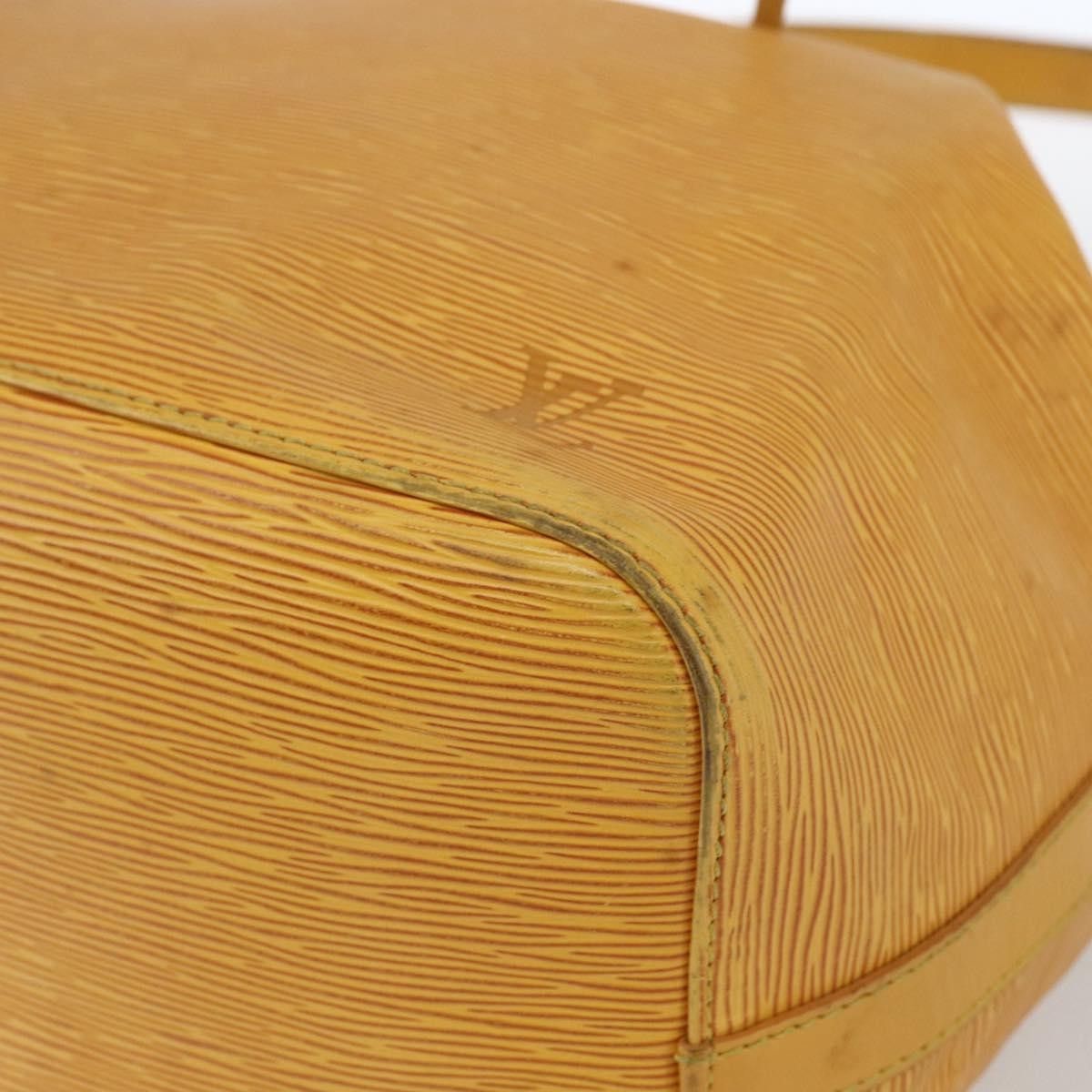 Louis Vuitton Louis Vuitton Petit Noe Epi Leather Size ONE SIZE - 9 Thumbnail