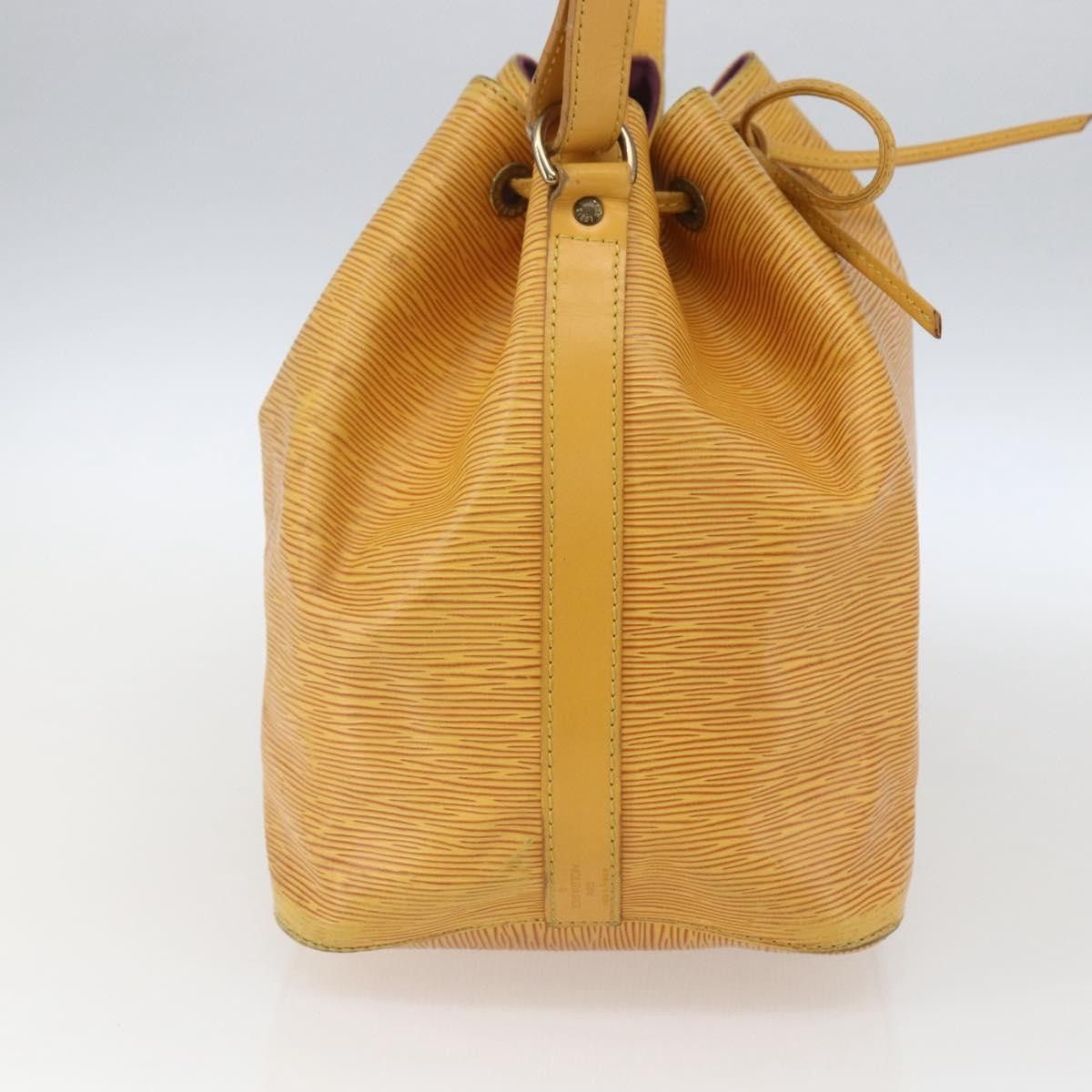 Louis Vuitton Louis Vuitton Petit Noe Epi Leather Size ONE SIZE - 3 Thumbnail