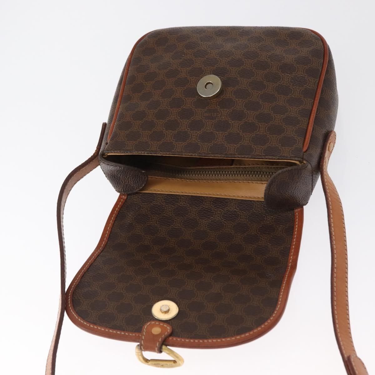 Celine Celine Vintage Macadam Shoulder Bag Canvas and Leather Size ONE SIZE - 16 Thumbnail