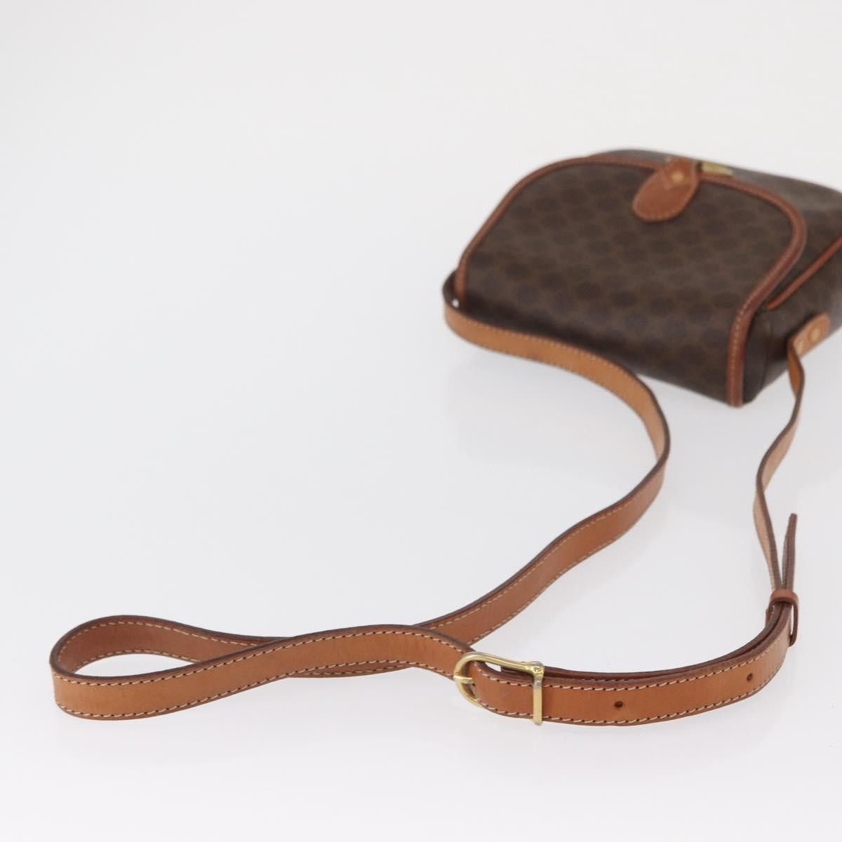 Celine Celine Vintage Macadam Shoulder Bag Canvas and Leather Size ONE SIZE - 8 Thumbnail
