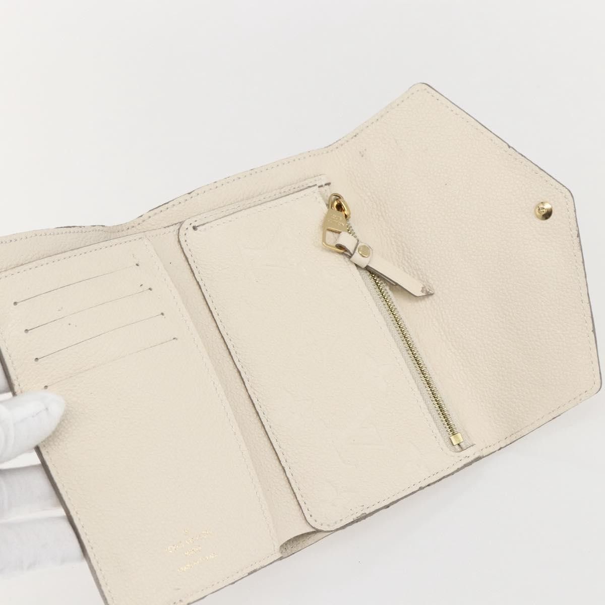 Louis Vuitton Louis Vuitton Zoe Wallet Monogram Empreinte Leather Size ONE SIZE - 5 Thumbnail