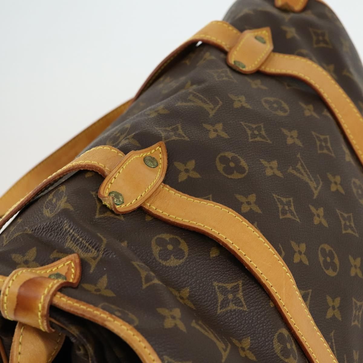 Louis Vuitton Louis Vuitton Saumur Handbag Monogram Canvas Size ONE SIZE - 16 Thumbnail