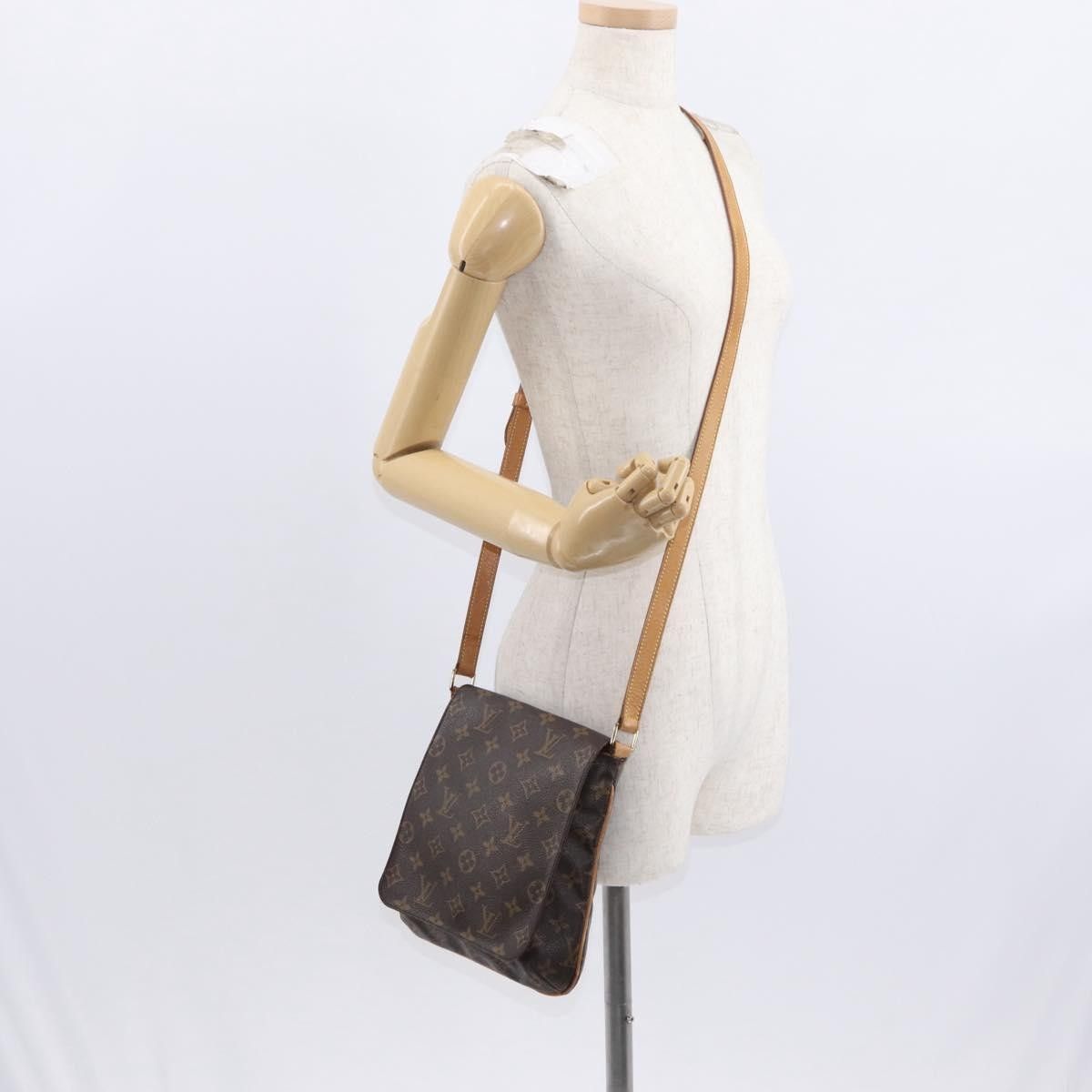 Louis Vuitton Louis Vuitton Musette Salsa Monogram Canvas Size ONE SIZE - 13 Thumbnail