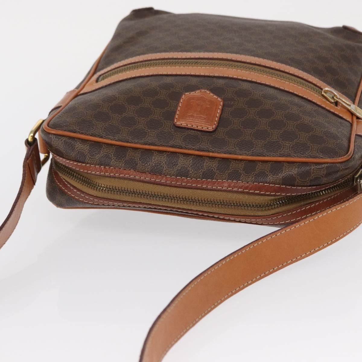 Celine Celine Vintage Macadam Canvas and Leather Size ONE SIZE - 15 Thumbnail