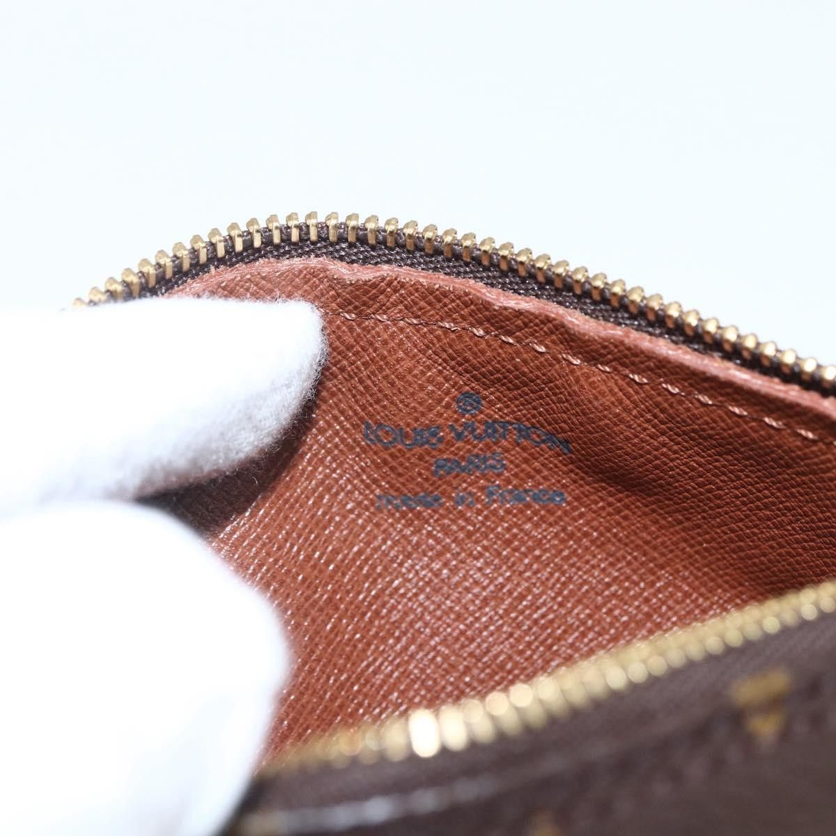 Louis Vuitton Louis Vuitton Papillon Pochette Monogram Canvas Size ONE SIZE - 6 Thumbnail