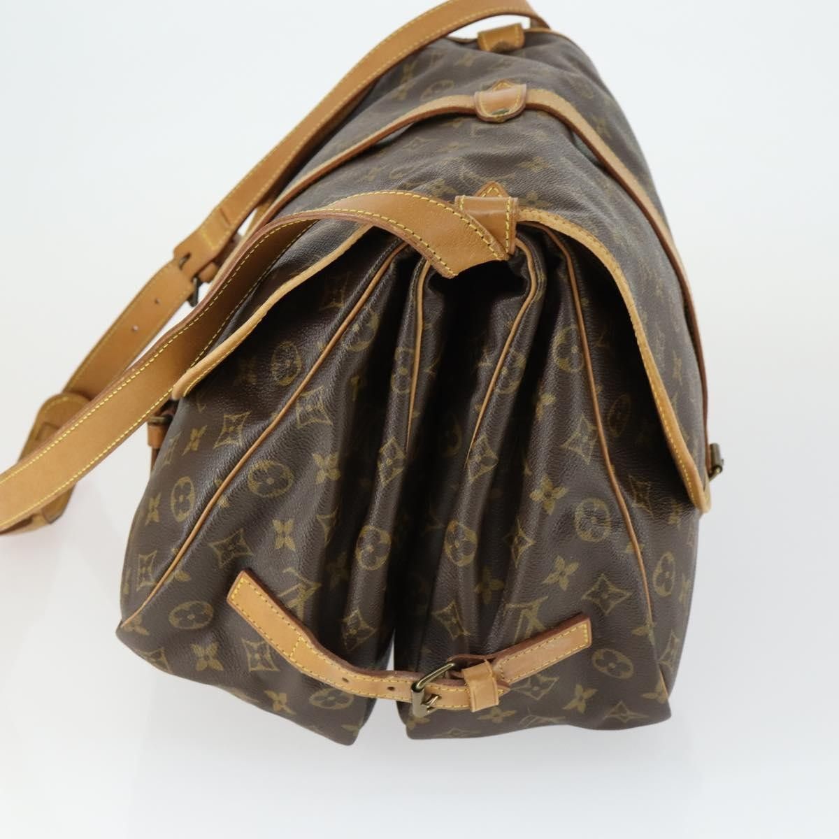 Louis Vuitton Louis Vuitton Saumur Handbag Monogram Canvas Size ONE SIZE - 3 Thumbnail