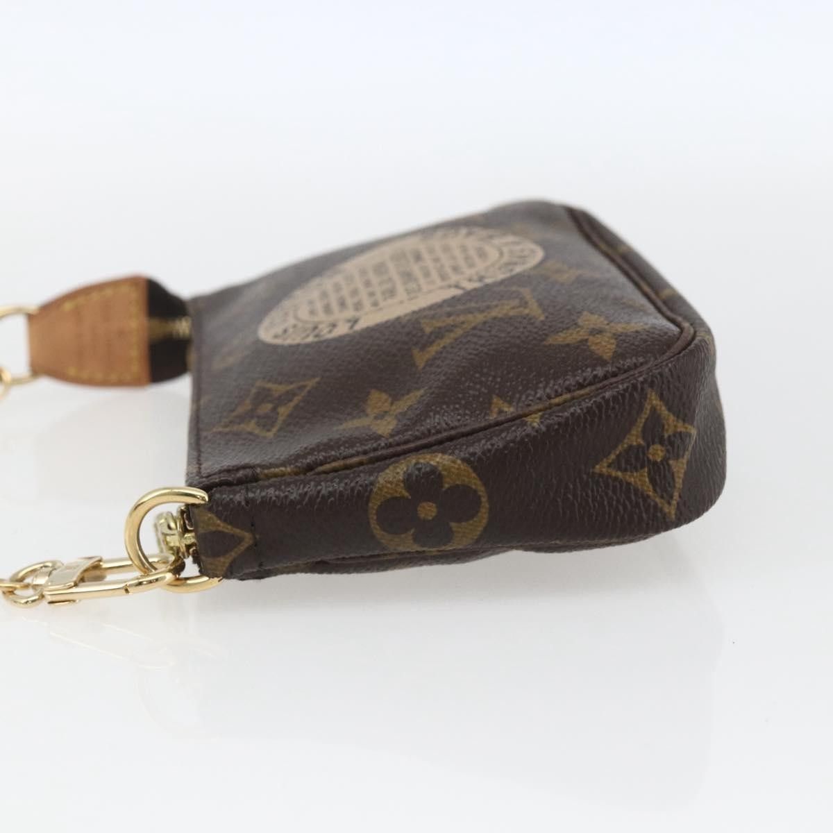 Louis Vuitton Louis Vuitton Pochette Accessoires Limited Edition Monogram Trunk Size ONE SIZE - 4 Thumbnail
