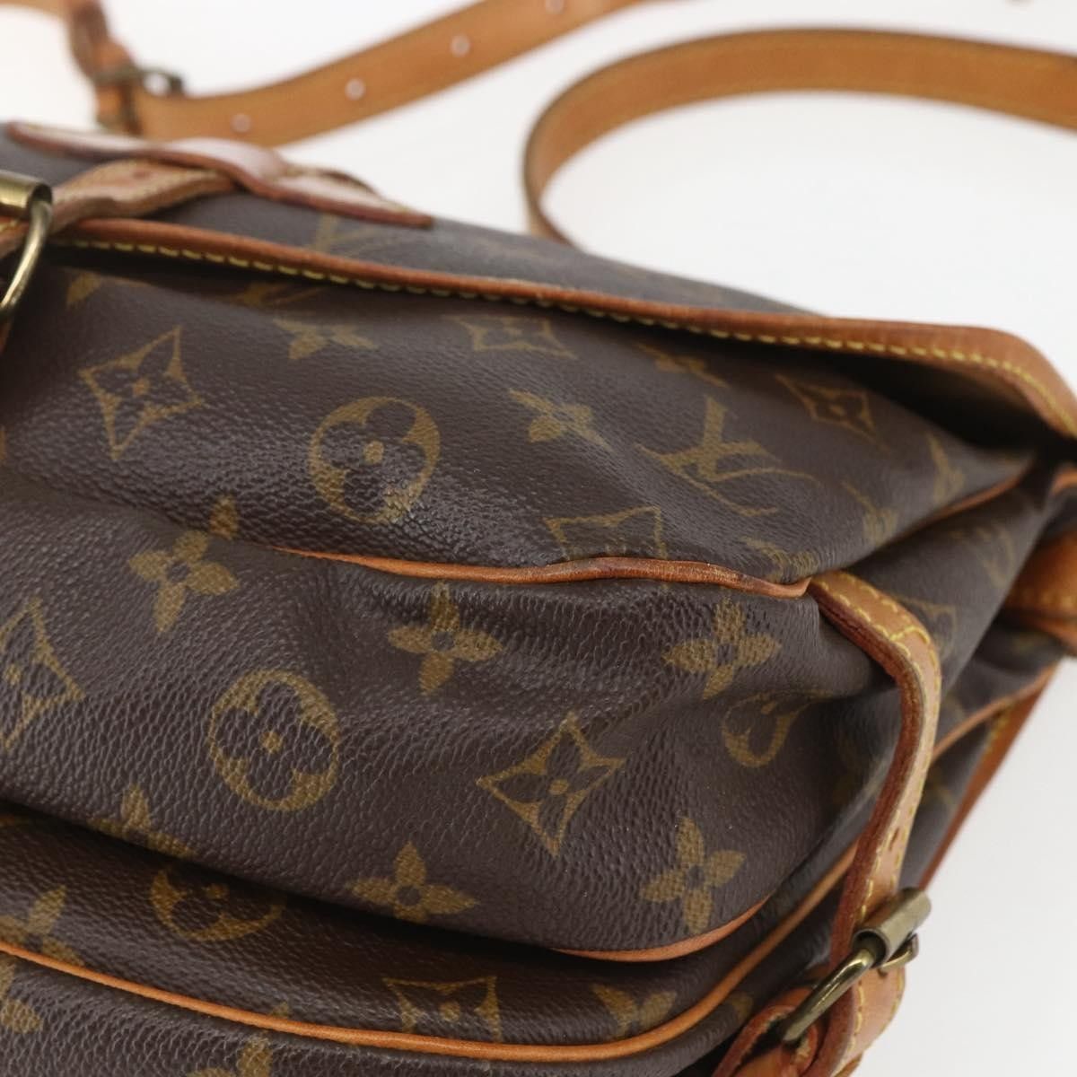 Louis Vuitton Louis Vuitton Saumur Handbag Monogram Canvas Size ONE SIZE - 9 Thumbnail