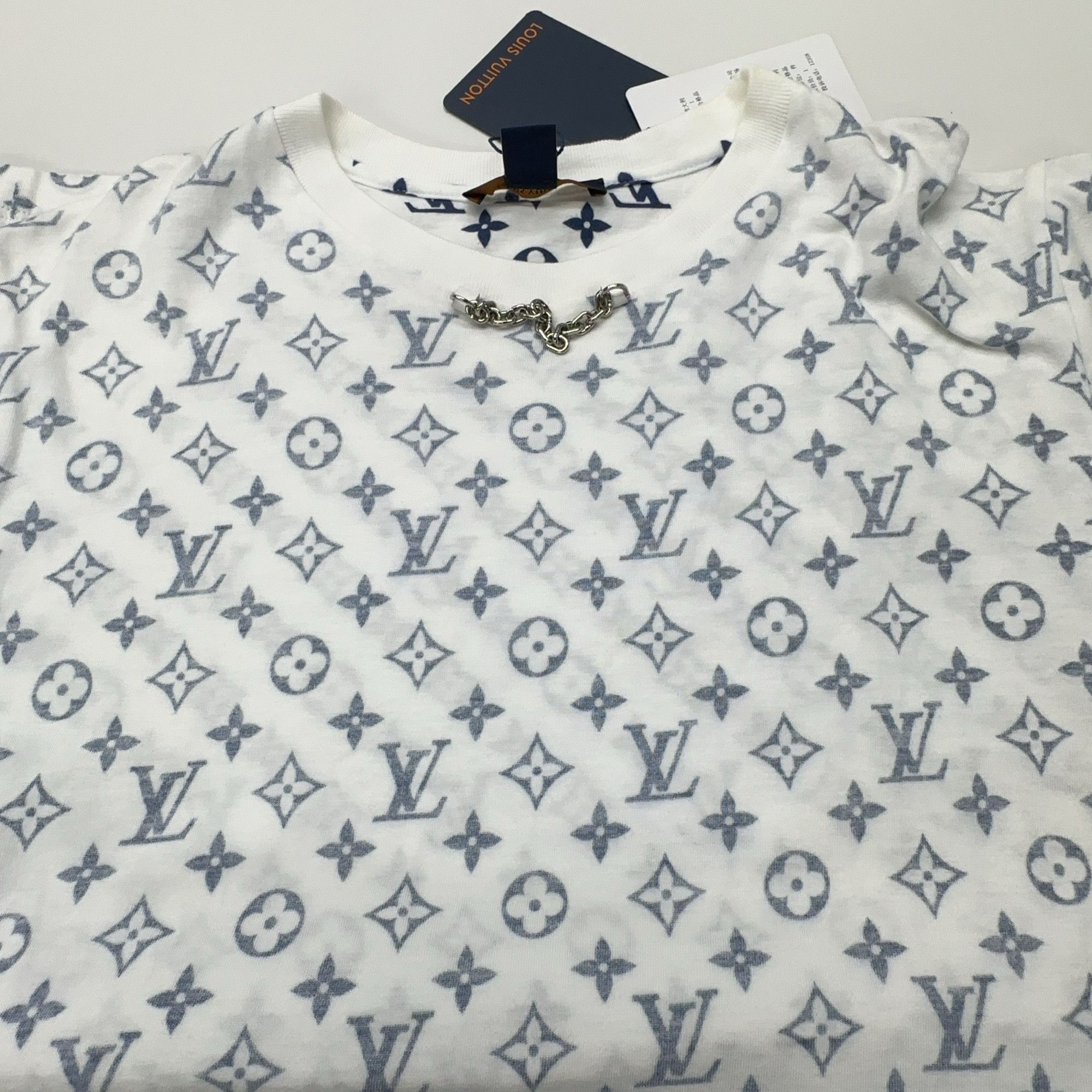 Louis Vuitton Louis Vuitton Monogram Chain T-Shirt Size L Size US L / EU 52-54 / 3 - 6 Thumbnail