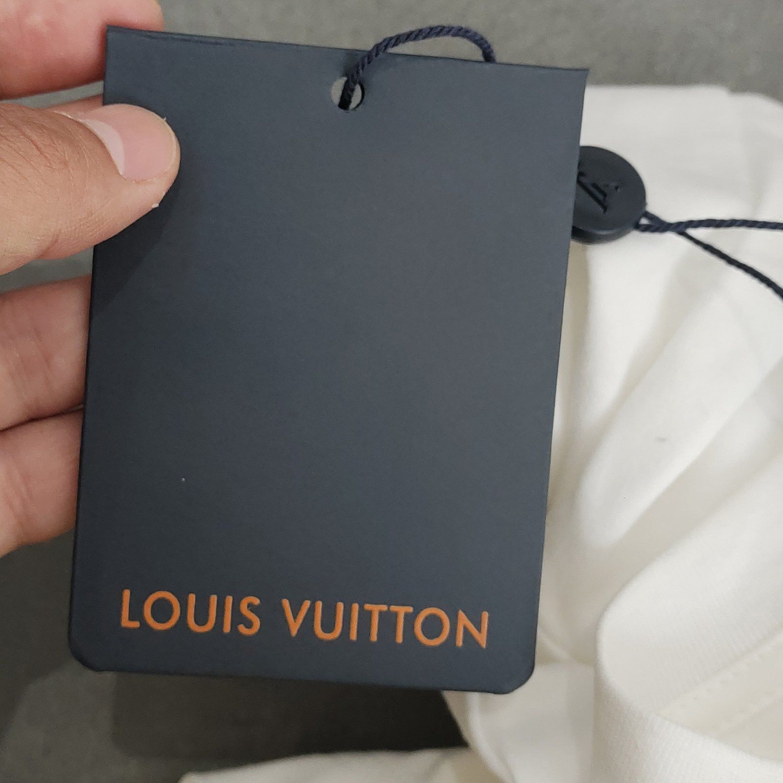 Louis Vuitton Louis Vuitton Pegasus Patch T-Shirt Size L Size L / US 10 / IT 46 - 9 Thumbnail