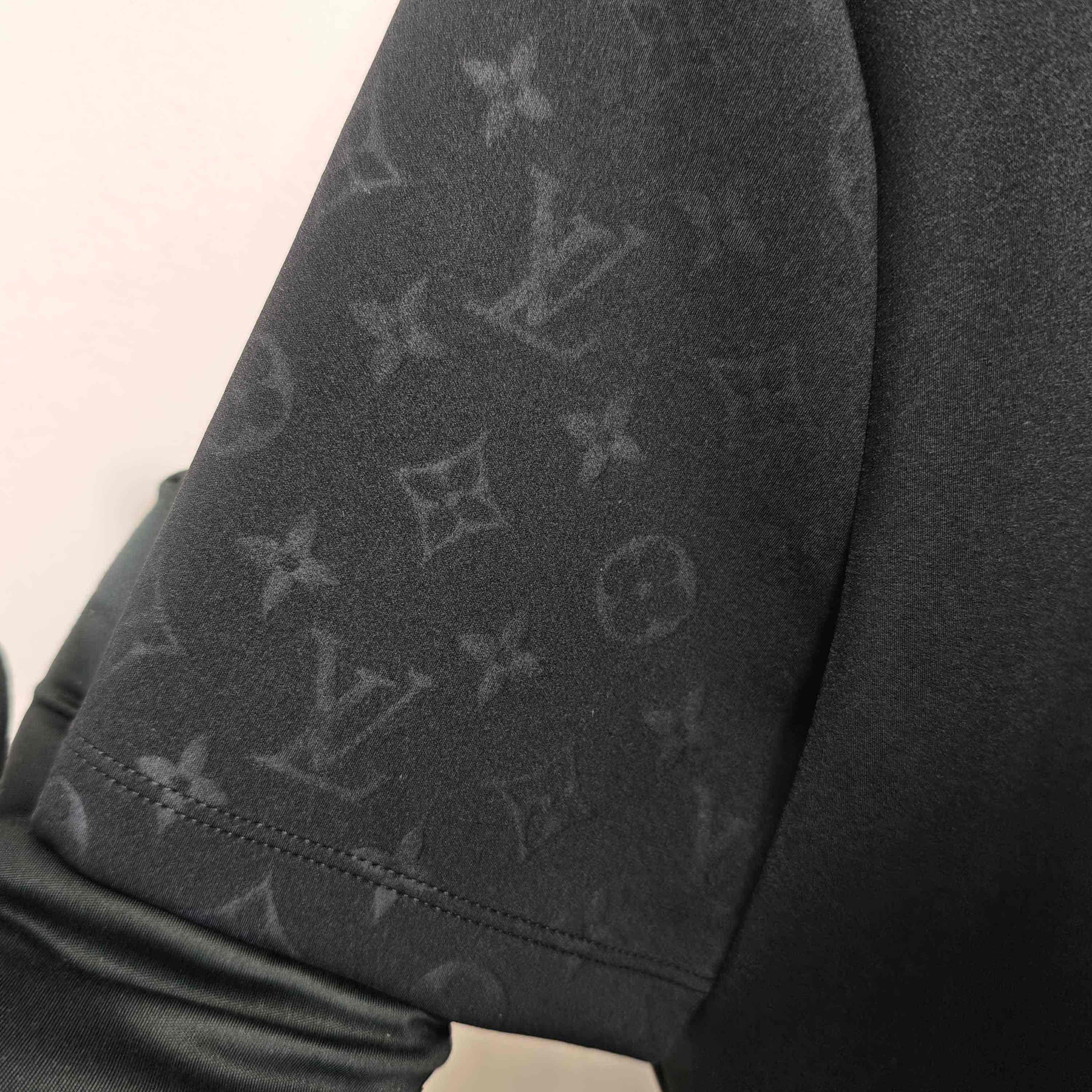 Louis Vuitton Louis Vuitton Monogram Short Sleeve T-Shirt Black M Size M / US 6-8 / IT 42-44 - 6 Thumbnail