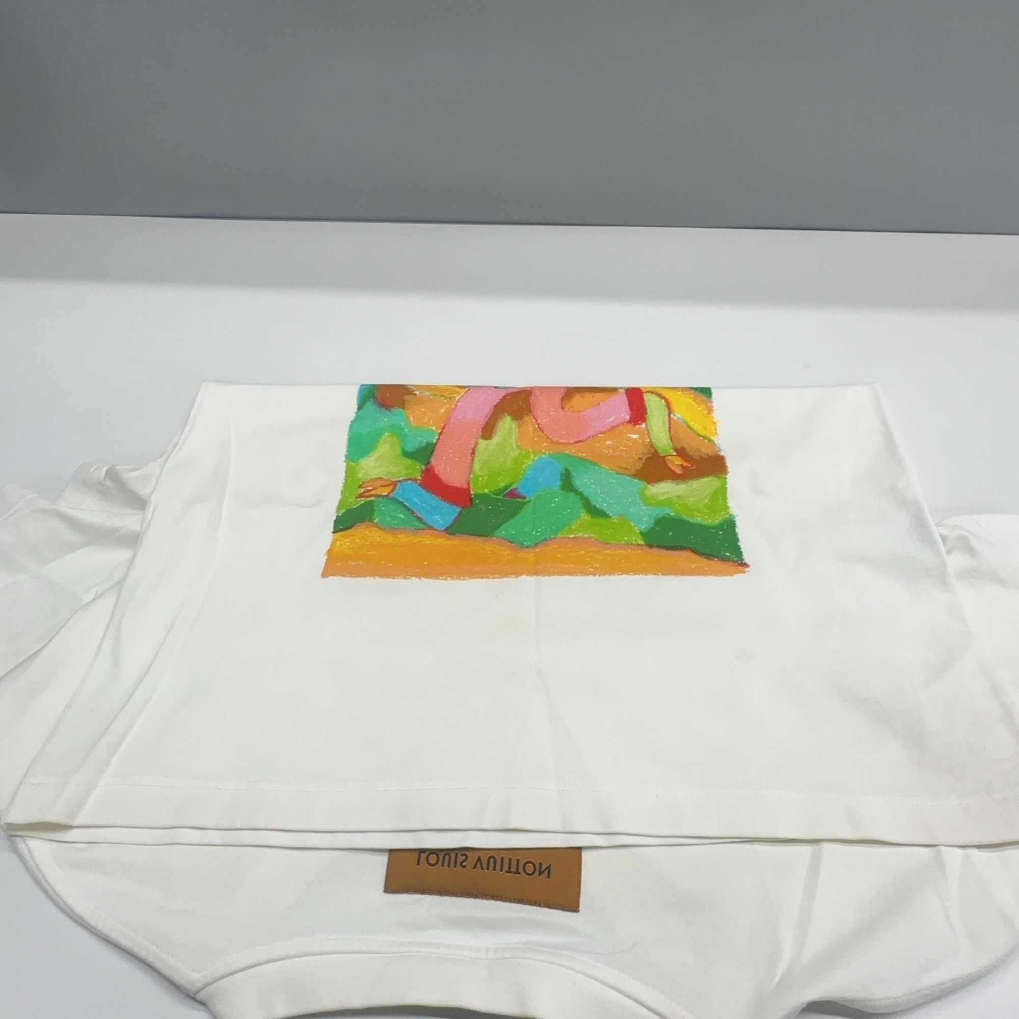 Louis Vuitton Louis Vuitton Graphic T-Shirt US S Size US S / EU 44-46 / 1 - 8 Thumbnail