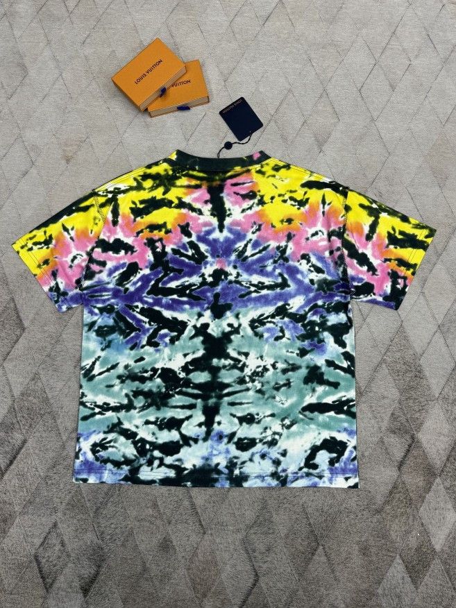 Louis Vuitton Louis Vuitton Tie-Dye Short Sleeve T-Shirt Size M Size US M / EU 48-50 / 2 - 2 Thumbnail