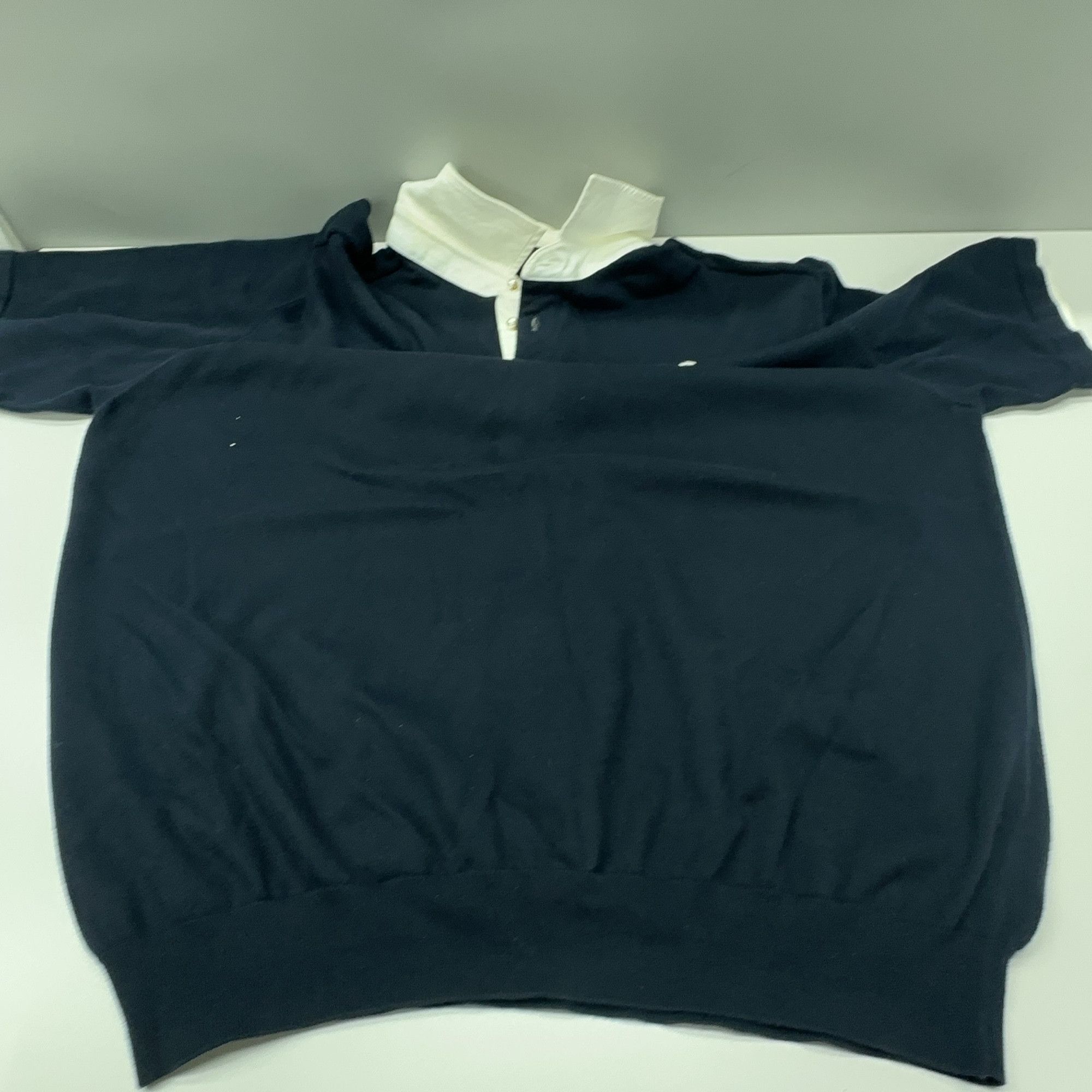 Louis Vuitton Louis Vuitton Logo Embroidered Polo Navy Size XXL Size US XXL / EU 58 / 5 - 9 Thumbnail