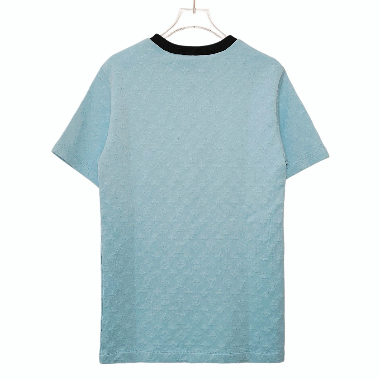 Louis Vuitton Louis Vuitton Monogram Embossed T-Shirt Size XS Size XS / US 0-2 / IT 36-38 - 2 Thumbnail
