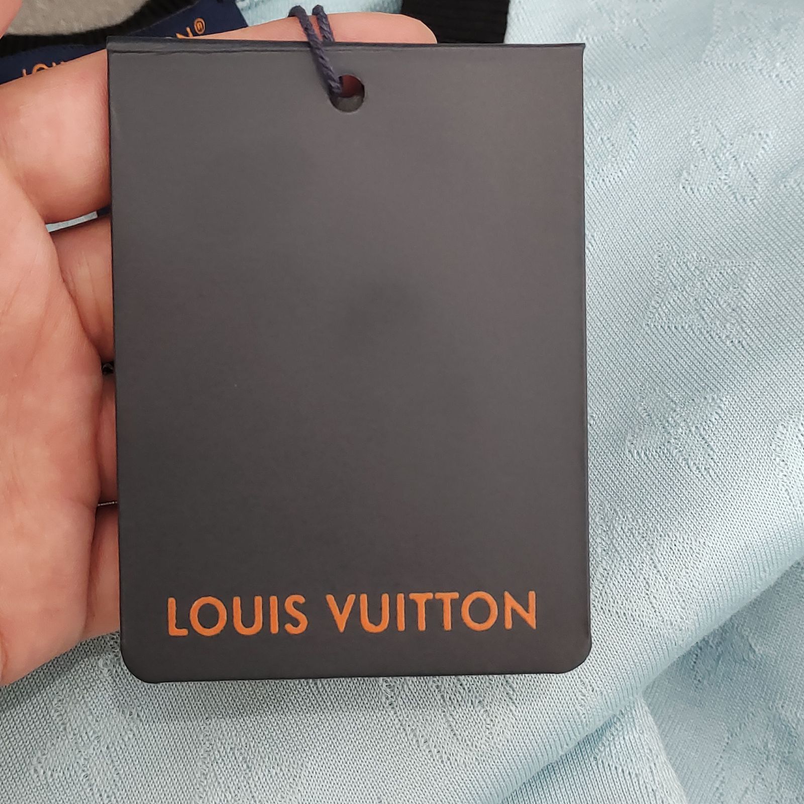 Louis Vuitton Louis Vuitton Monogram Embossed T-Shirt Size XS Size XS / US 0-2 / IT 36-38 - 9 Thumbnail