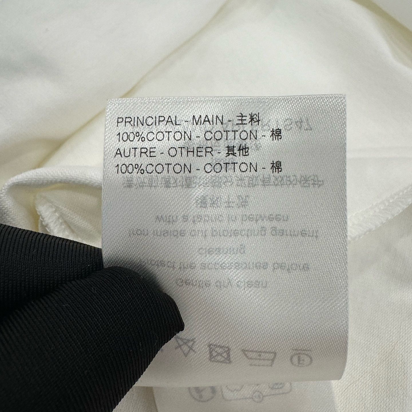 Louis Vuitton Louis Vuitton Chain Detail Pocket T-Shirt Size L Size US L / EU 52-54 / 3 - 7 Thumbnail