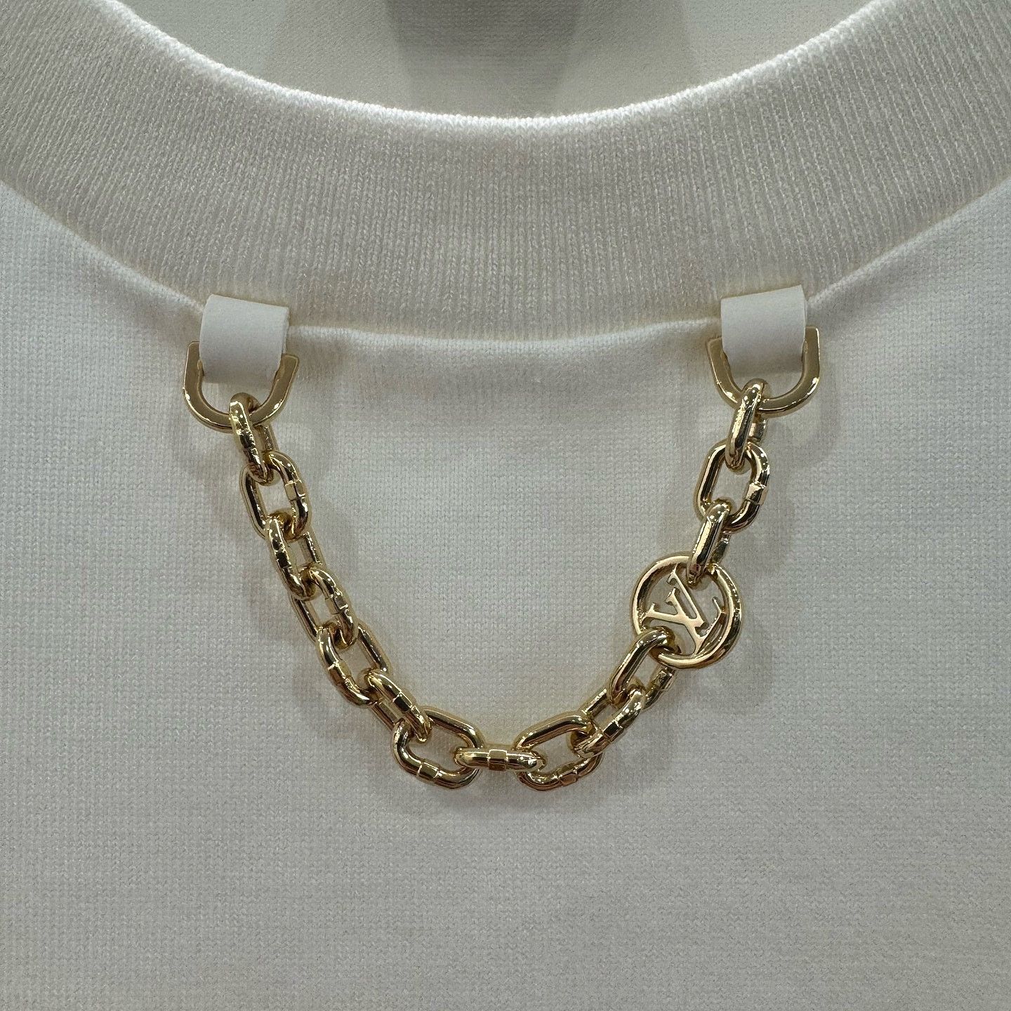 Louis Vuitton Louis Vuitton Chain Detail Pocket T-Shirt Size L Size US L / EU 52-54 / 3 - 5 Thumbnail