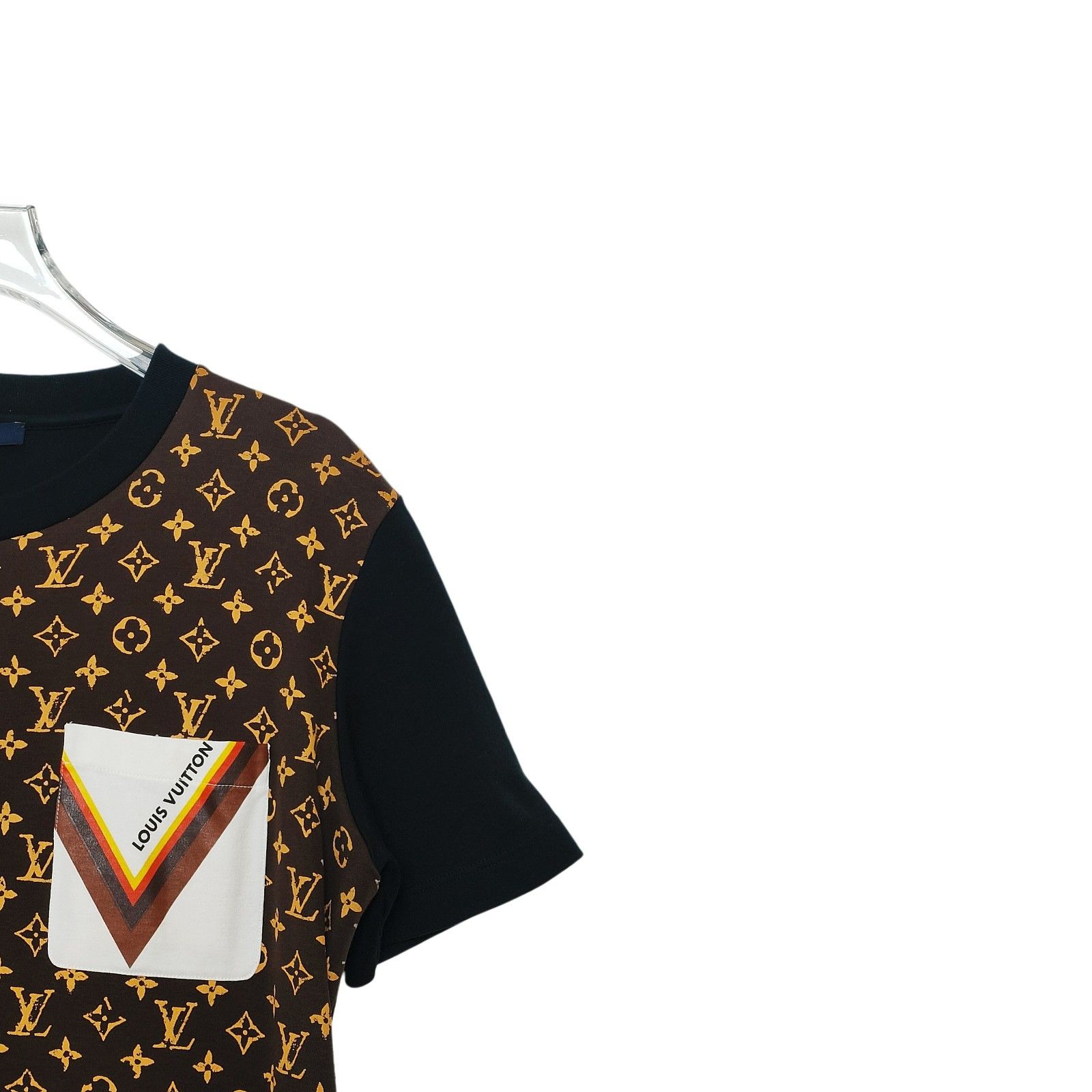 Louis Vuitton Louis Vuitton Monogram Pocket T-Shirt Size L Size L / US 10 / IT 46 - 9 Thumbnail