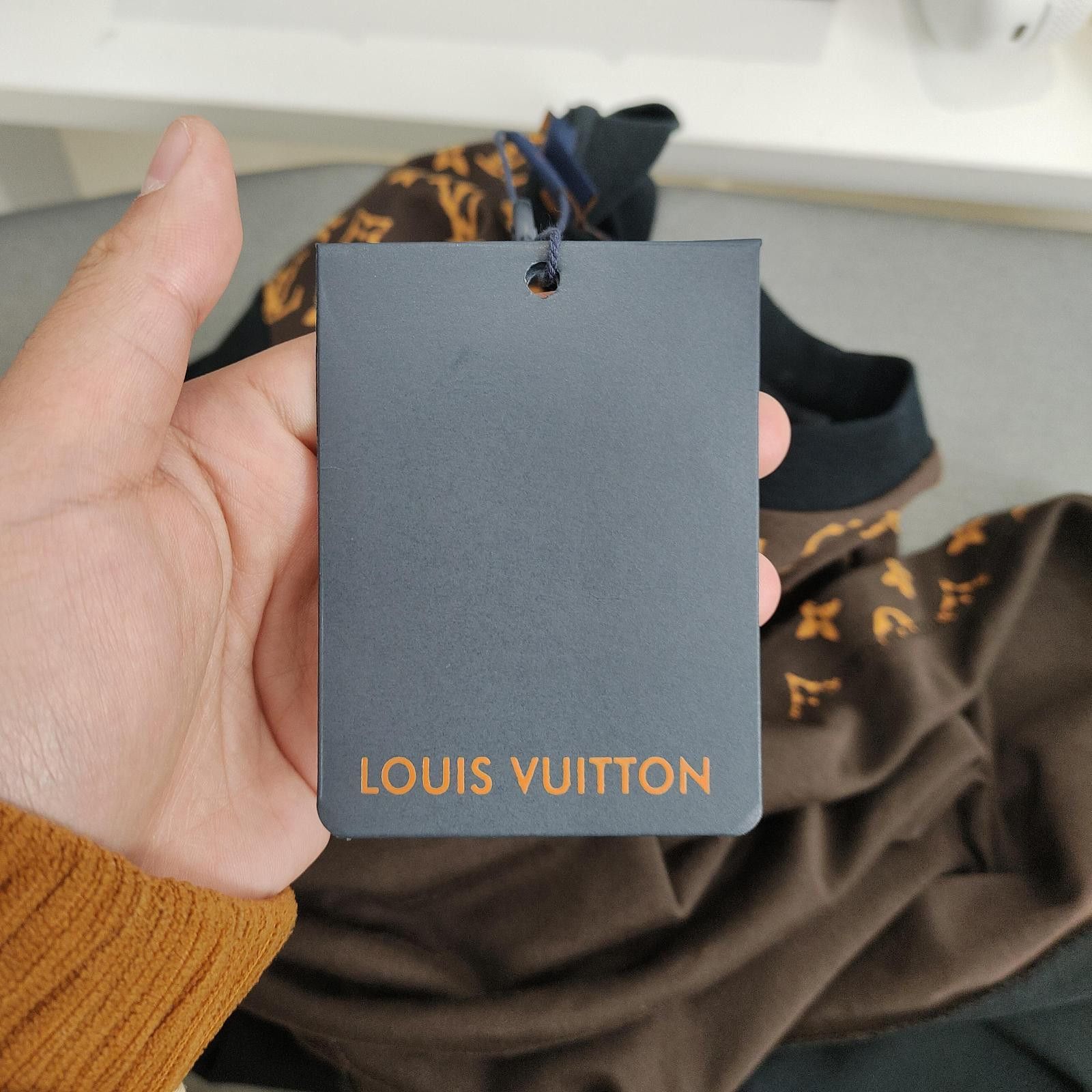 Louis Vuitton Louis Vuitton Monogram Pocket T-Shirt Size L Size L / US 10 / IT 46 - 7 Thumbnail