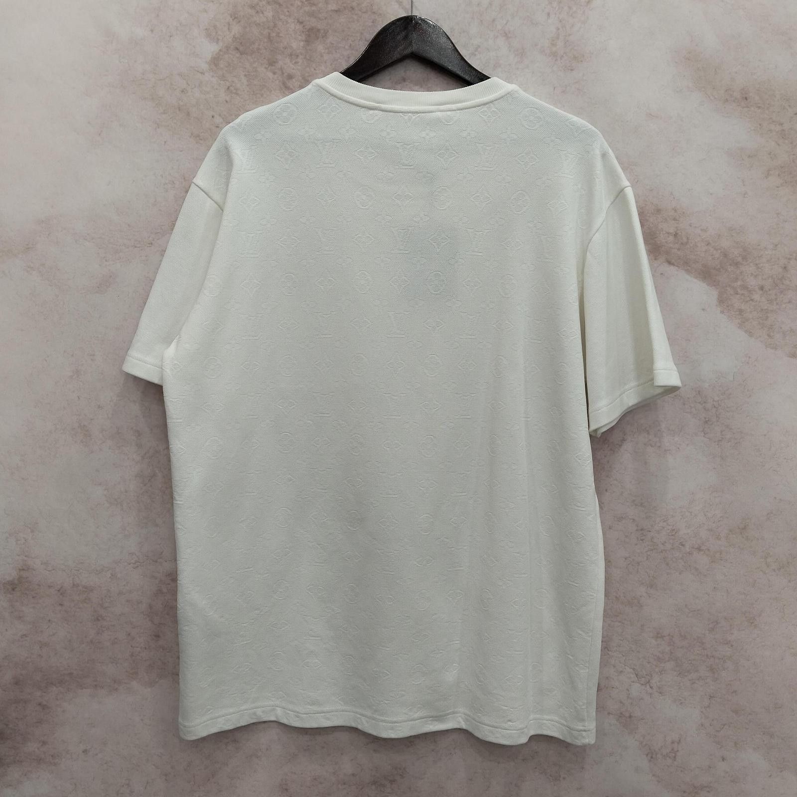 Louis Vuitton Louis Vuitton Monogram Pocket T-Shirt Size XL Size US XL / EU 56 / 4 - 2 Thumbnail