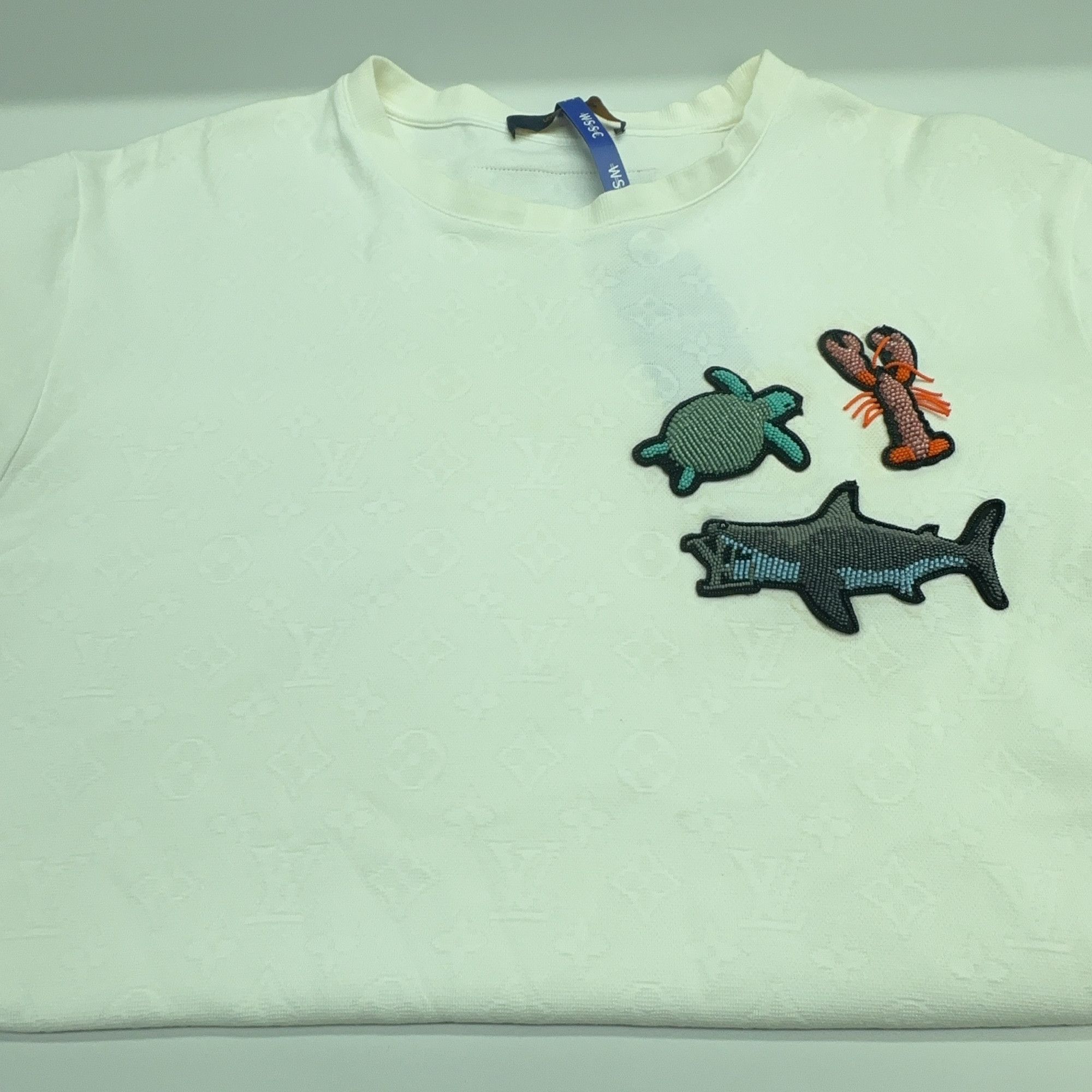 Louis Vuitton Louis Vuitton Animal Patch T-Shirt Size S Size US S / EU 44-46 / 1 - 6 Thumbnail
