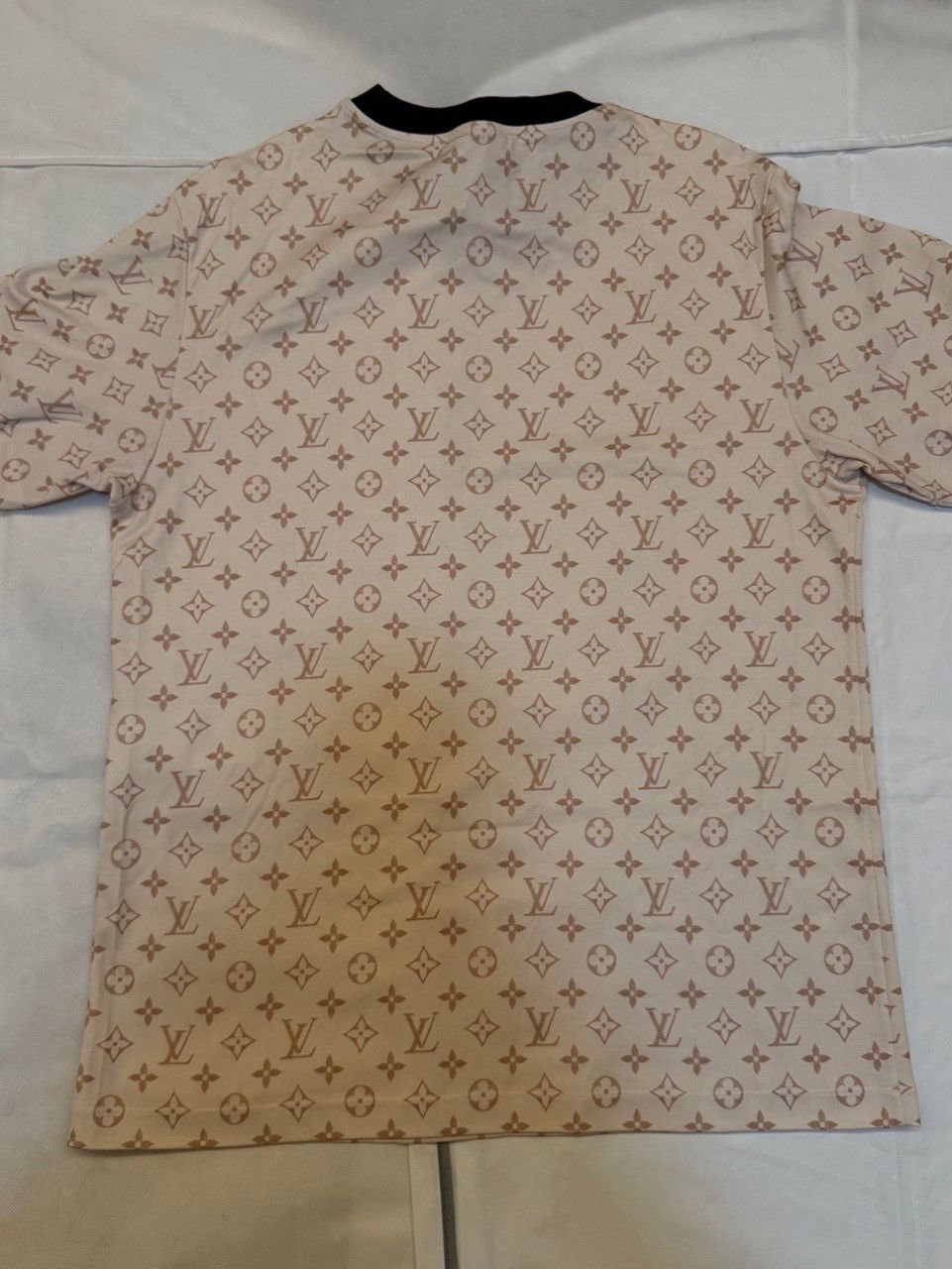 Louis Vuitton Louis Vuitton Monogram T-Shirt Size XL Size XL / US 12-14 / IT 48-50 - 2 Thumbnail