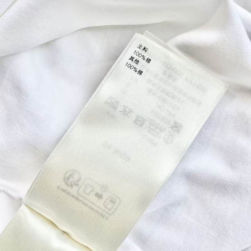 Louis Vuitton Louis Vuitton Monogram Pocket T-Shirt Size XS Size XS / US 0-2 / IT 36-38 - 5 Thumbnail