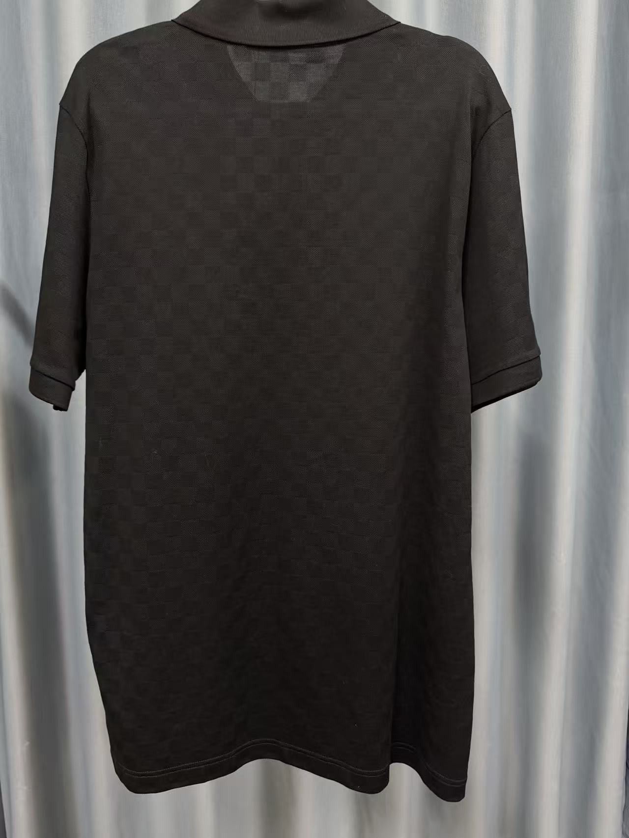 Louis Vuitton Louis Vuitton Damier Logo Polo Shirt Size XL Size US XL / EU 56 / 4 - 2 Thumbnail