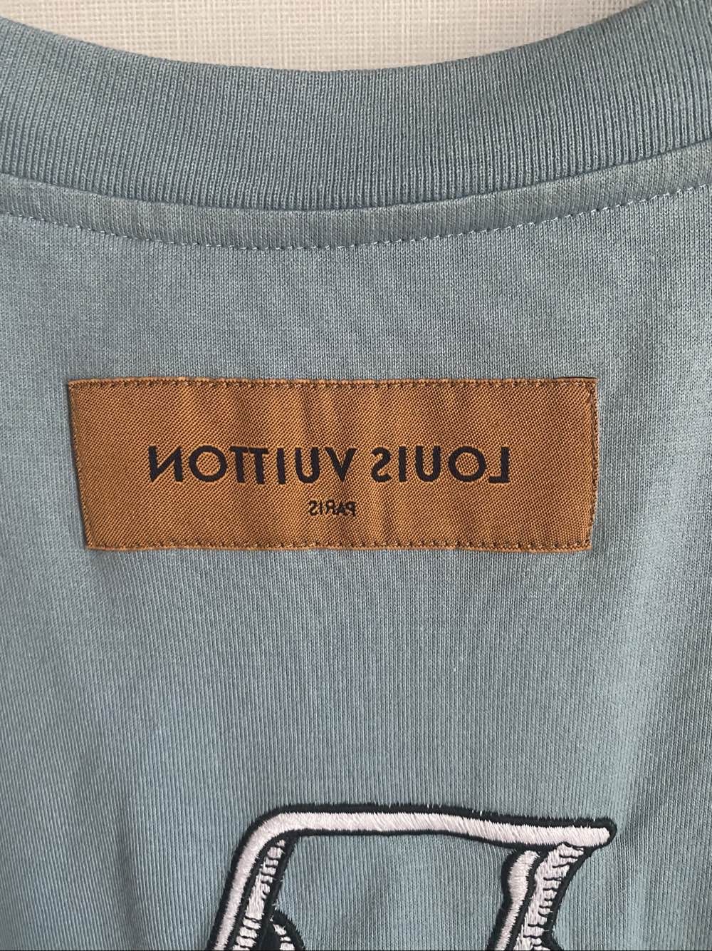 Louis Vuitton Louis Vuitton Embroidered Graphic T-Shirt XXL Size US XXL / EU 58 / 5 - 8 Thumbnail