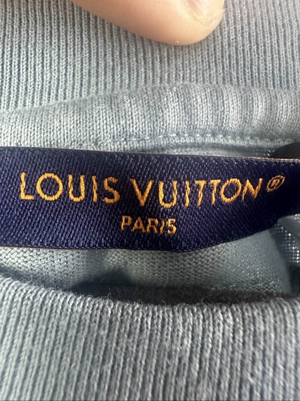 Louis Vuitton Louis Vuitton Embroidered Graphic T-Shirt XXL Size US XXL / EU 58 / 5 - 3 Thumbnail