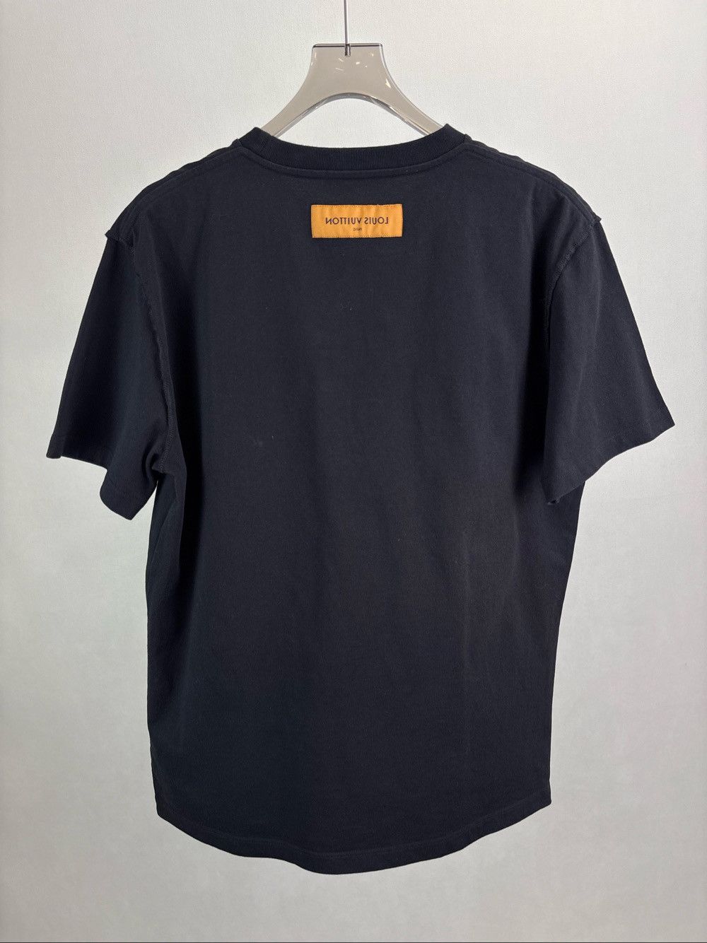 Louis Vuitton Louis Vuitton Embroidered Logo T-Shirt Size XL Size US XL / EU 56 / 4 - 2 Thumbnail