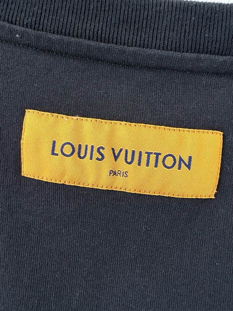 Louis Vuitton Louis Vuitton Embroidered Logo T-Shirt Size XL Size US XL / EU 56 / 4 - 5 Thumbnail