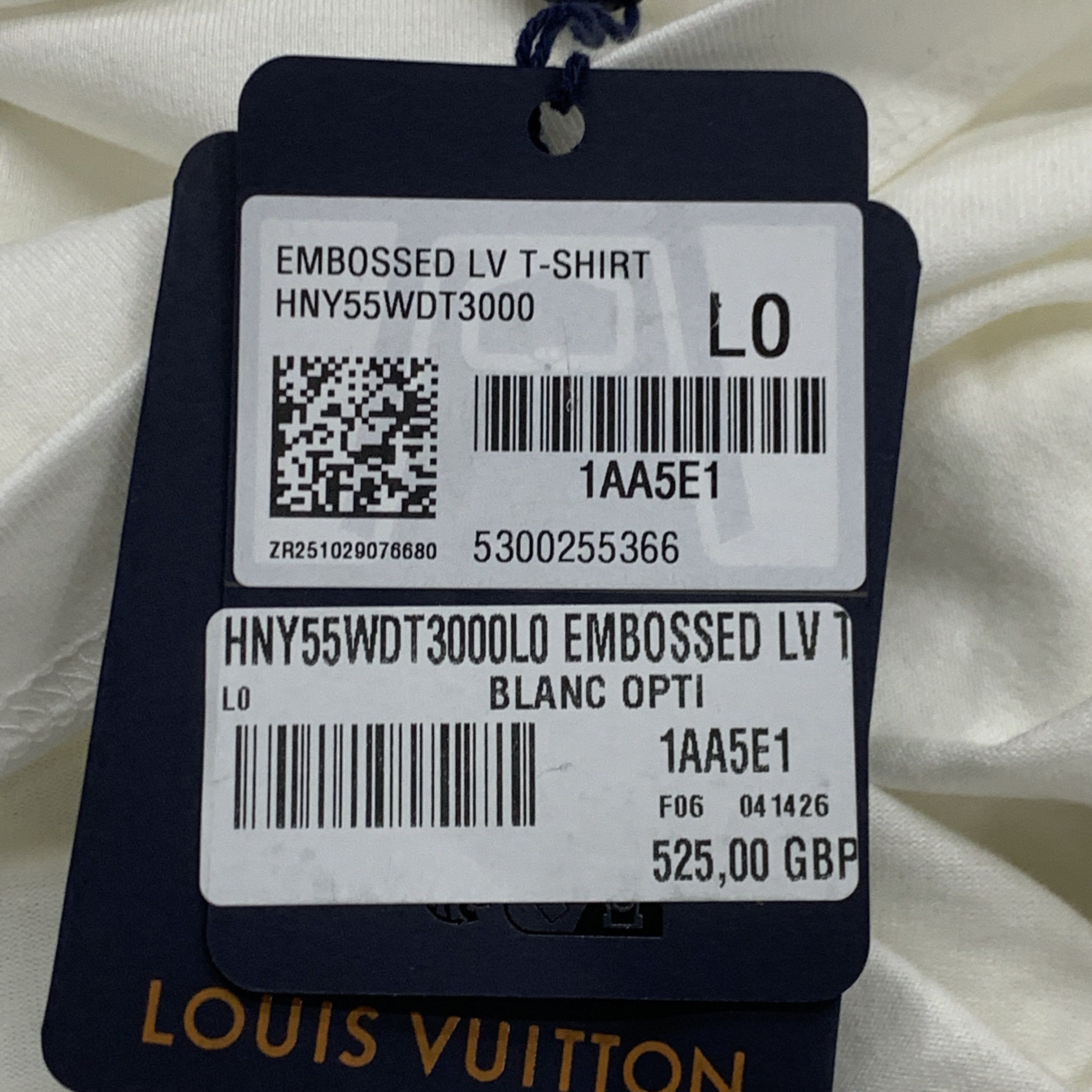 Louis Vuitton Louis Vuitton Embossed Logo T-Shirt Size L Size US L / EU 52-54 / 3 - 5 Thumbnail
