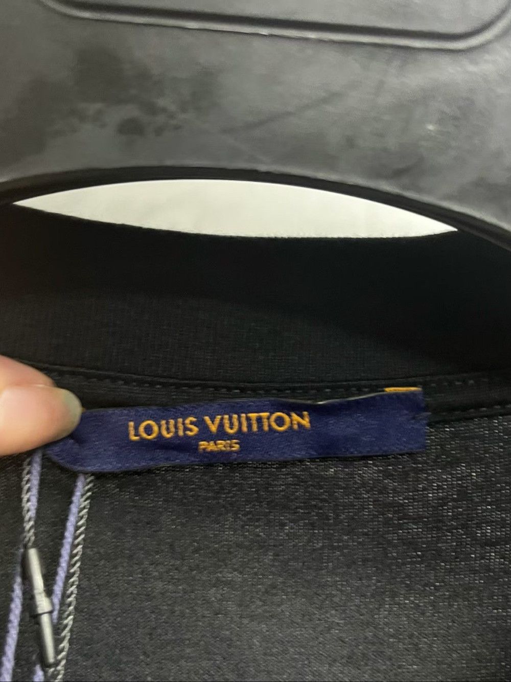 Louis Vuitton Louis Vuitton Monogram Gradient T-Shirt Size S Size US S / EU 44-46 / 1 - 3 Thumbnail