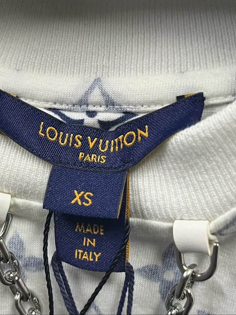 Louis Vuitton Louis Vuitton Monogram Chain T-Shirt Size XS Size US XS / EU 42 / 0 - 3 Thumbnail