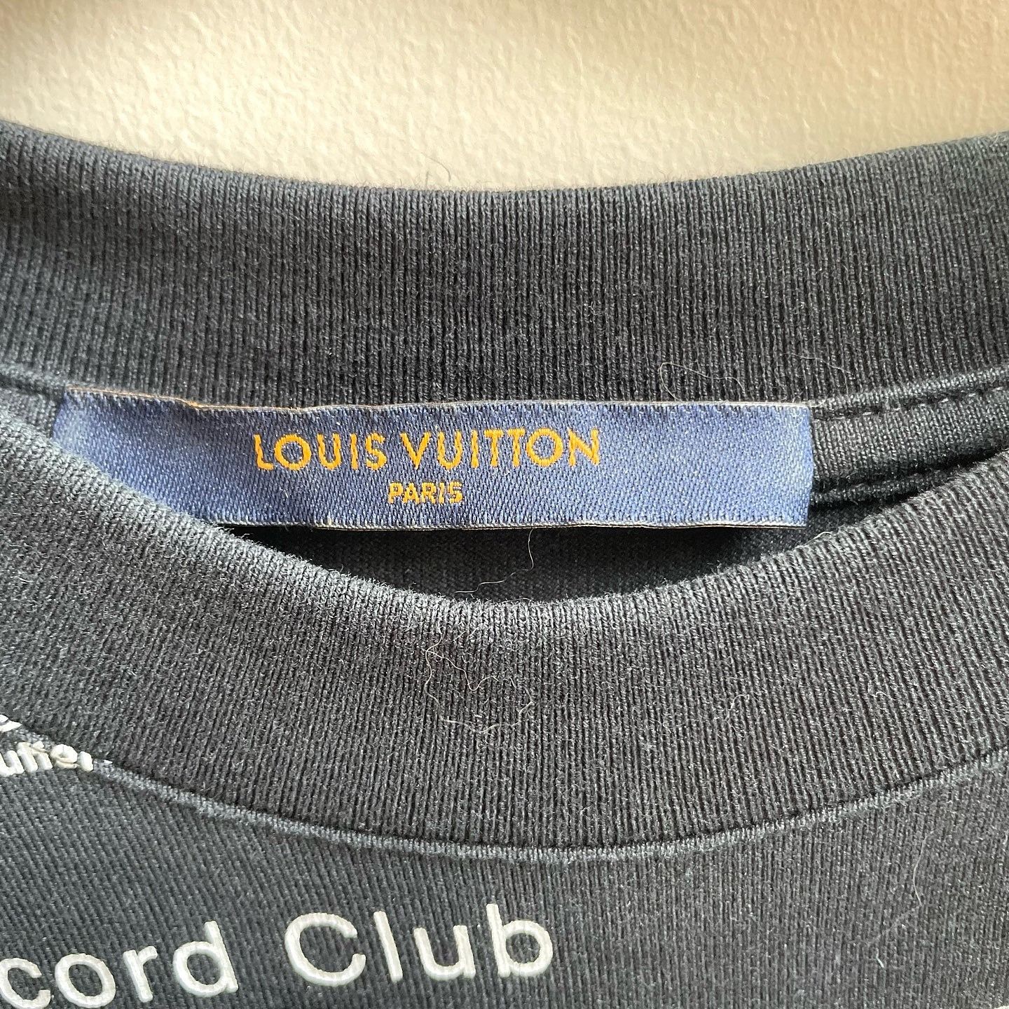 Louis Vuitton Louis Vuitton Graphic Print T-Shirt US XS Size US XS / EU 42 / 0 - 3 Thumbnail