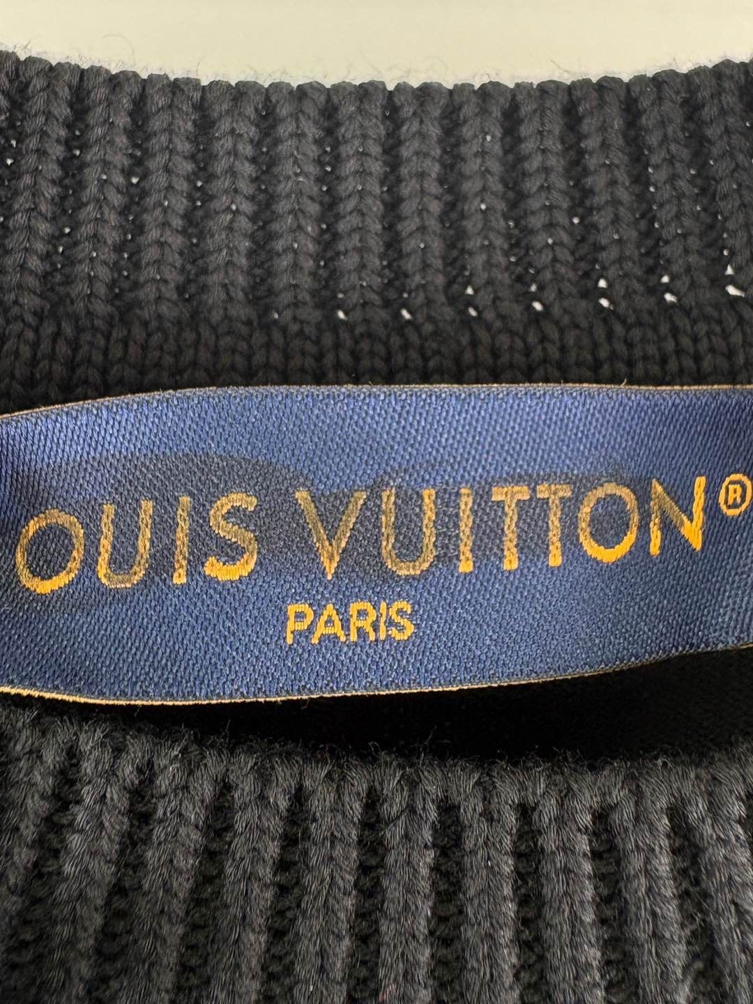 Louis Vuitton Louis Vuitton Embroidered Logo Knit T-Shirt Size XS Size US XS / EU 42 / 0 - 3 Thumbnail